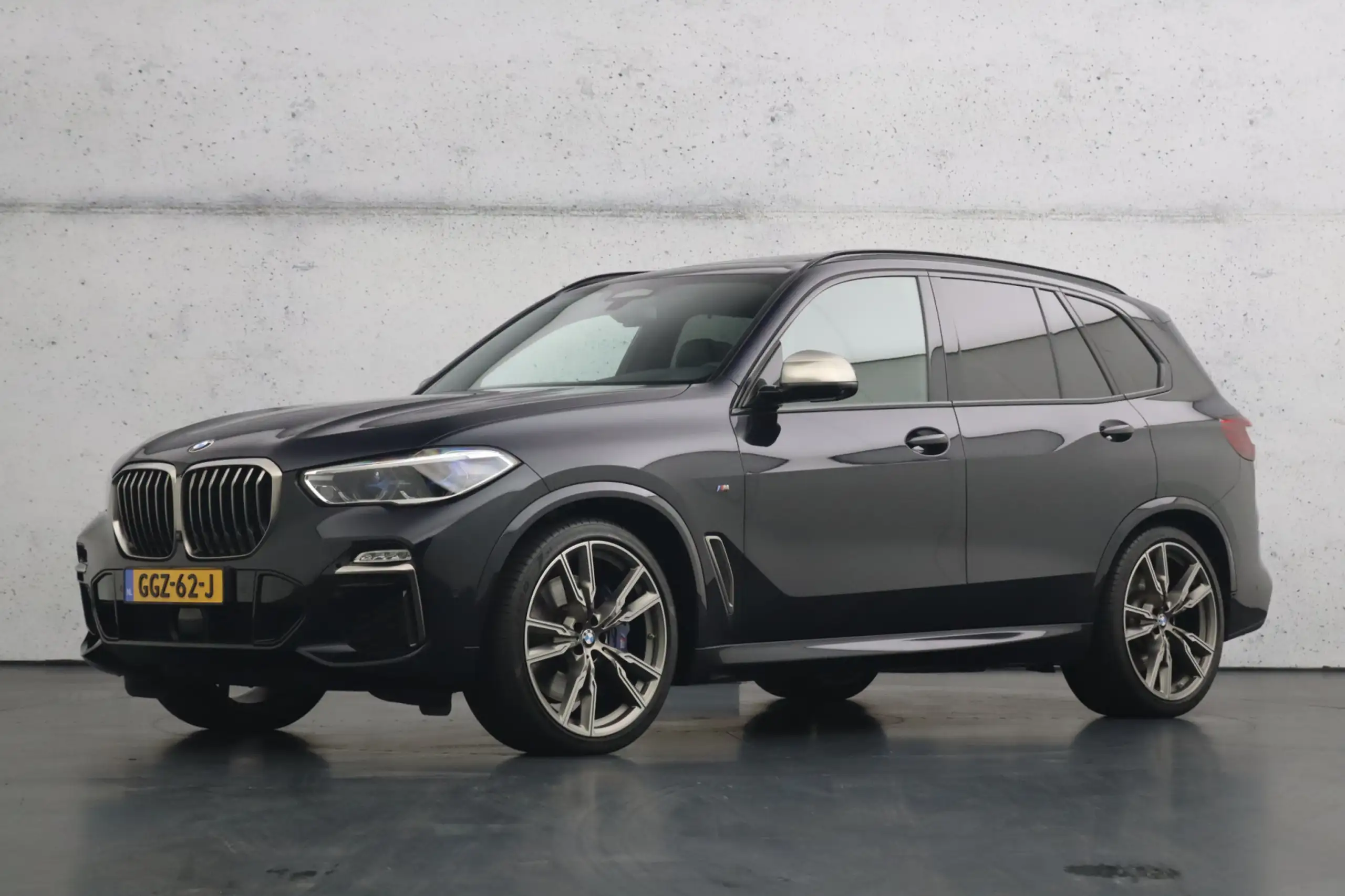 BMW - X5