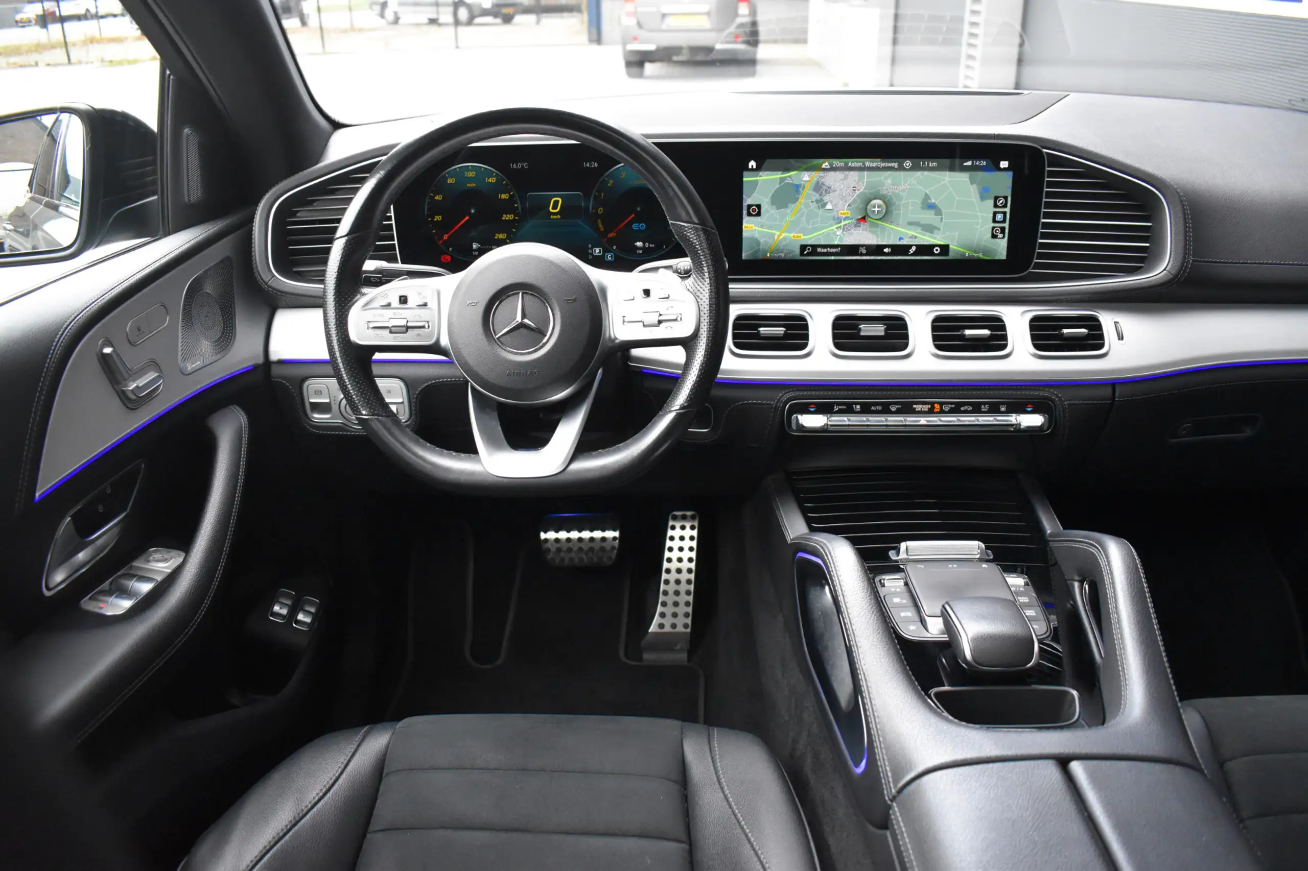 Mercedes-Benz - GLE 350