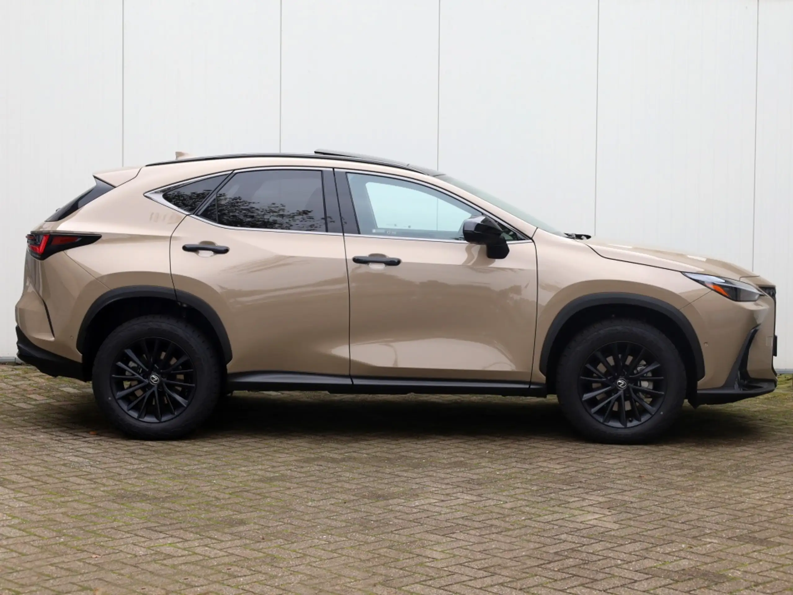 Lexus - NX 350h