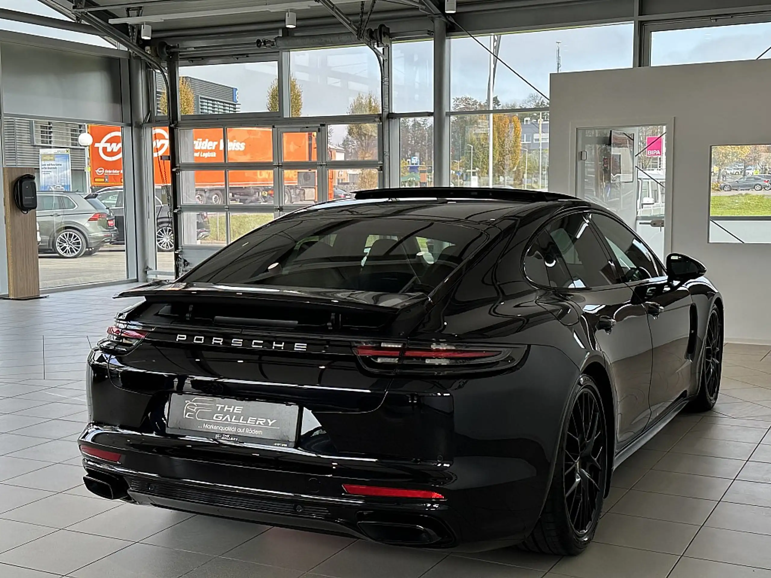 Porsche - Panamera