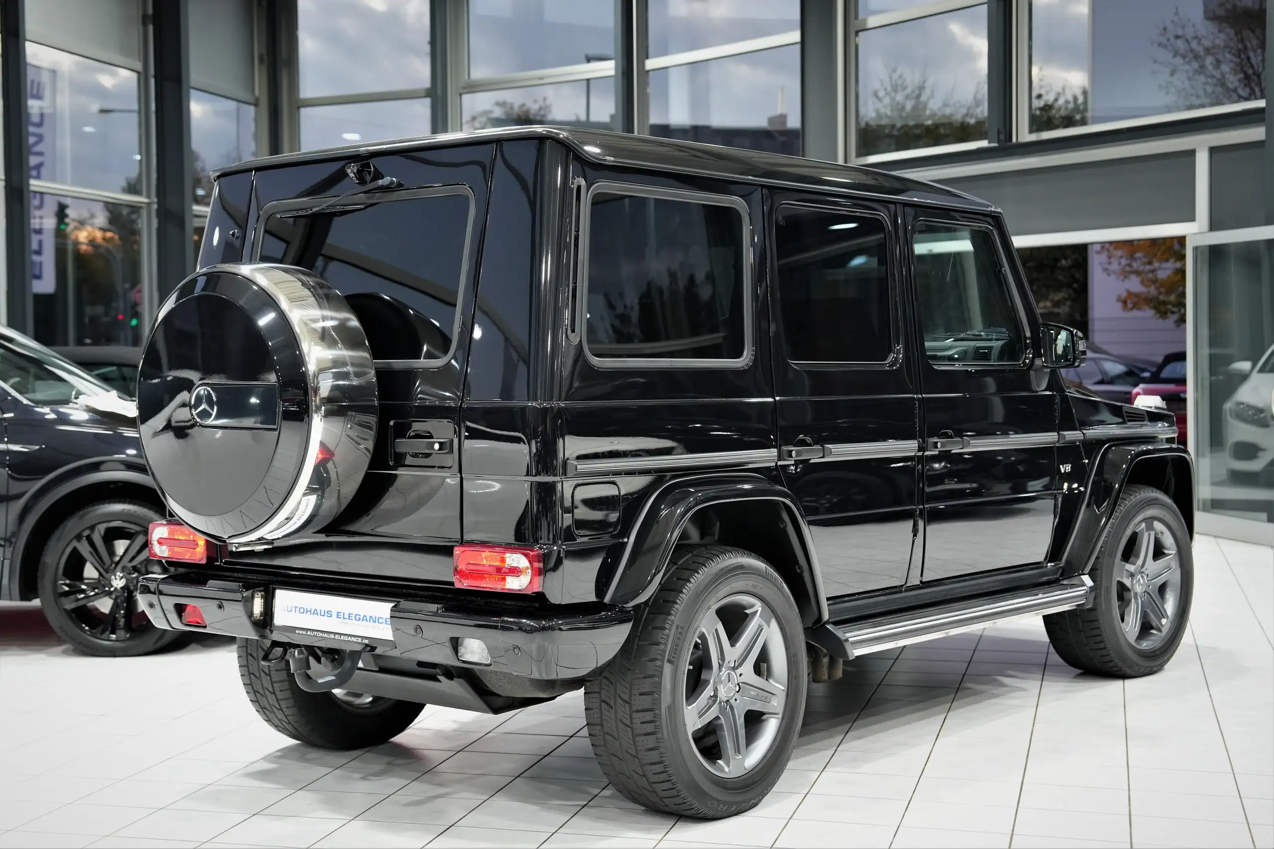 Mercedes-Benz - G 500