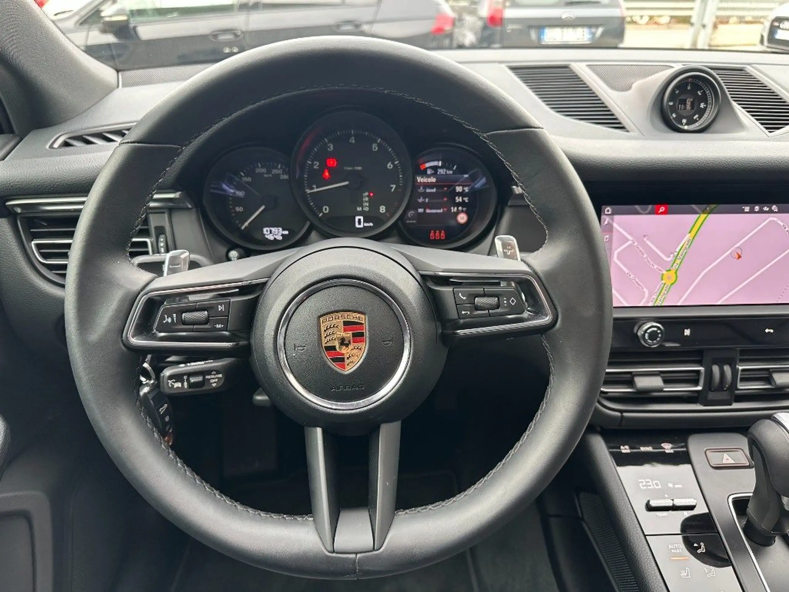 Porsche - Macan