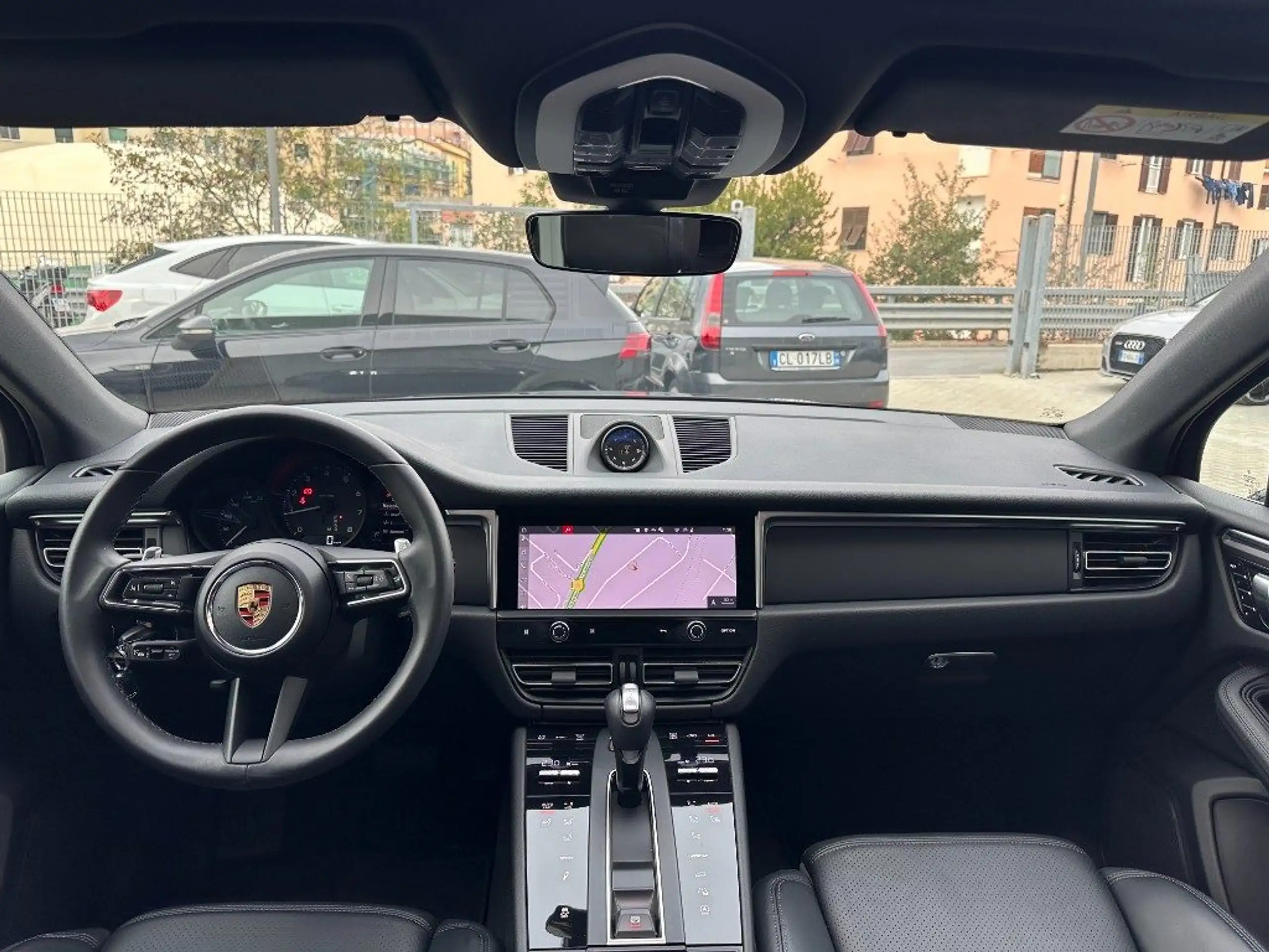 Porsche - Macan