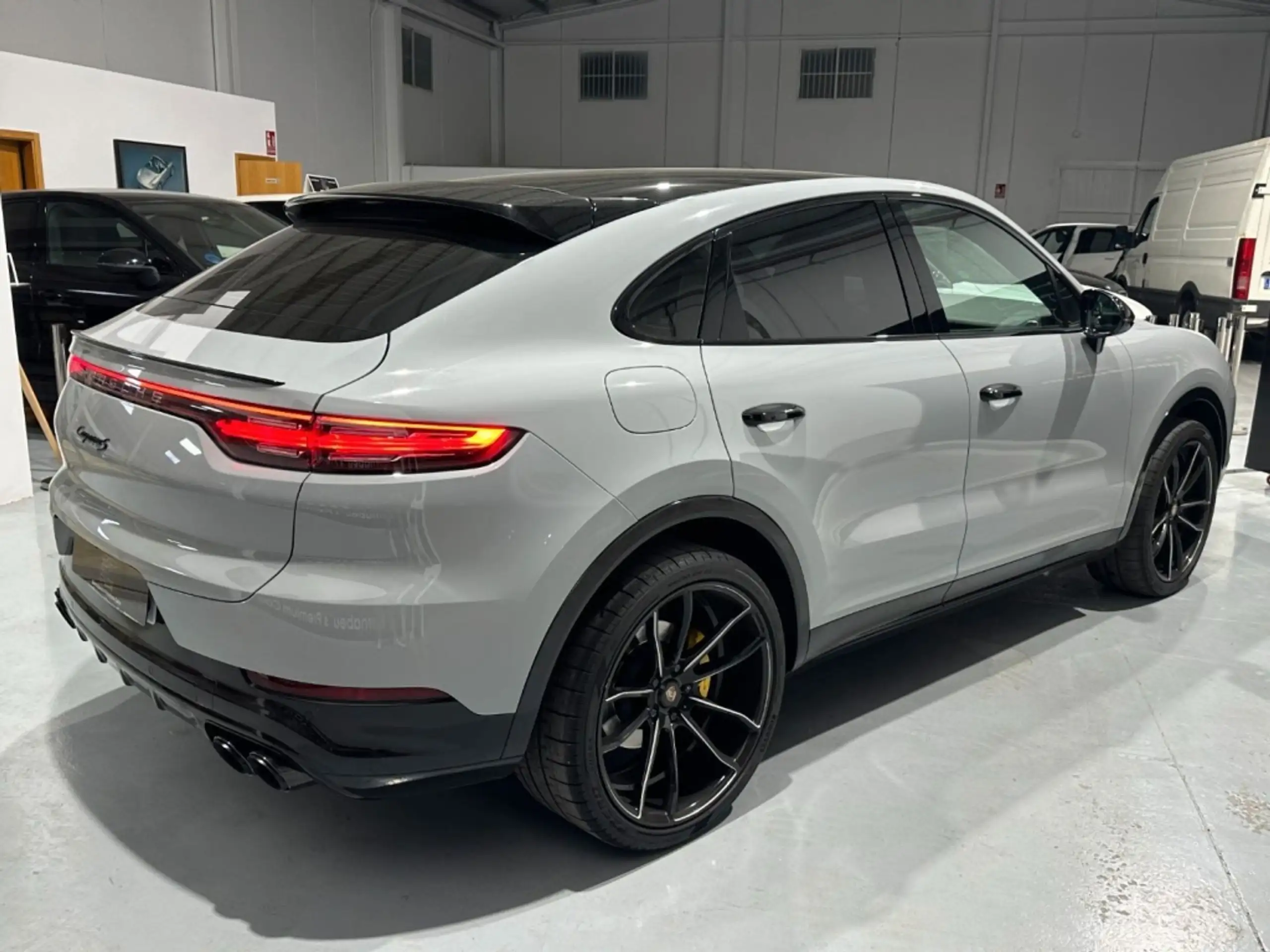 Porsche - Cayenne