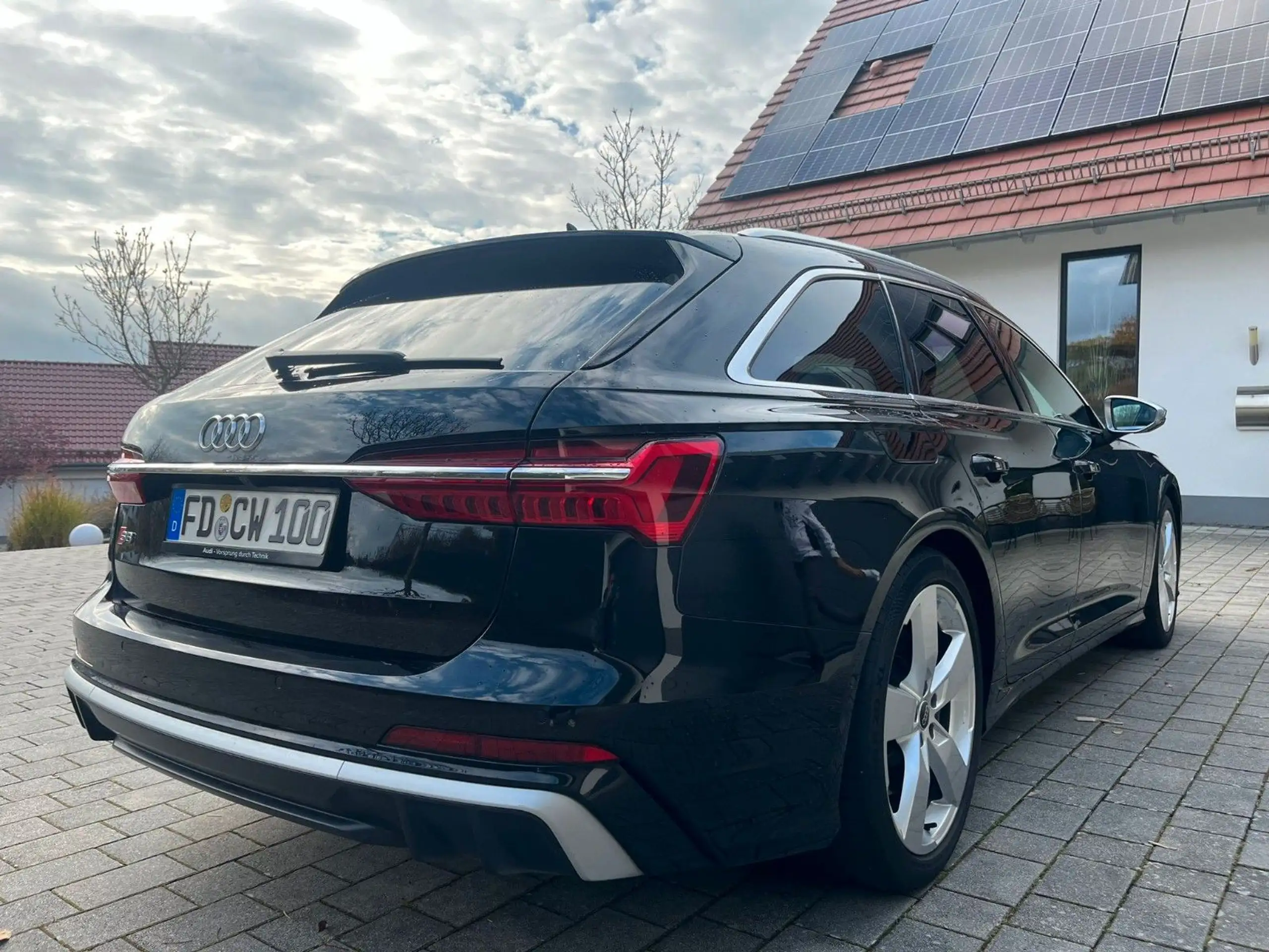 Audi - S6