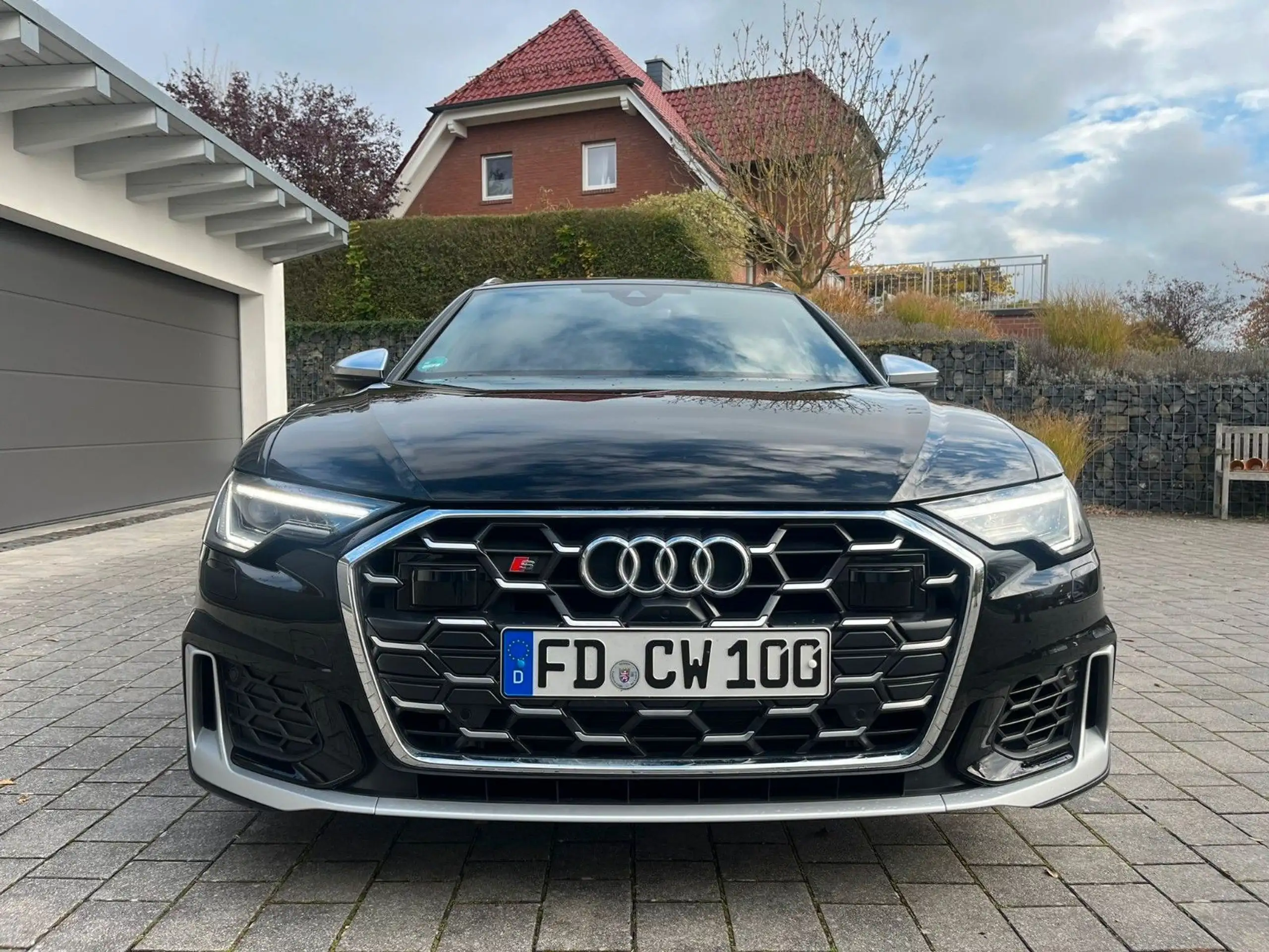 Audi - S6