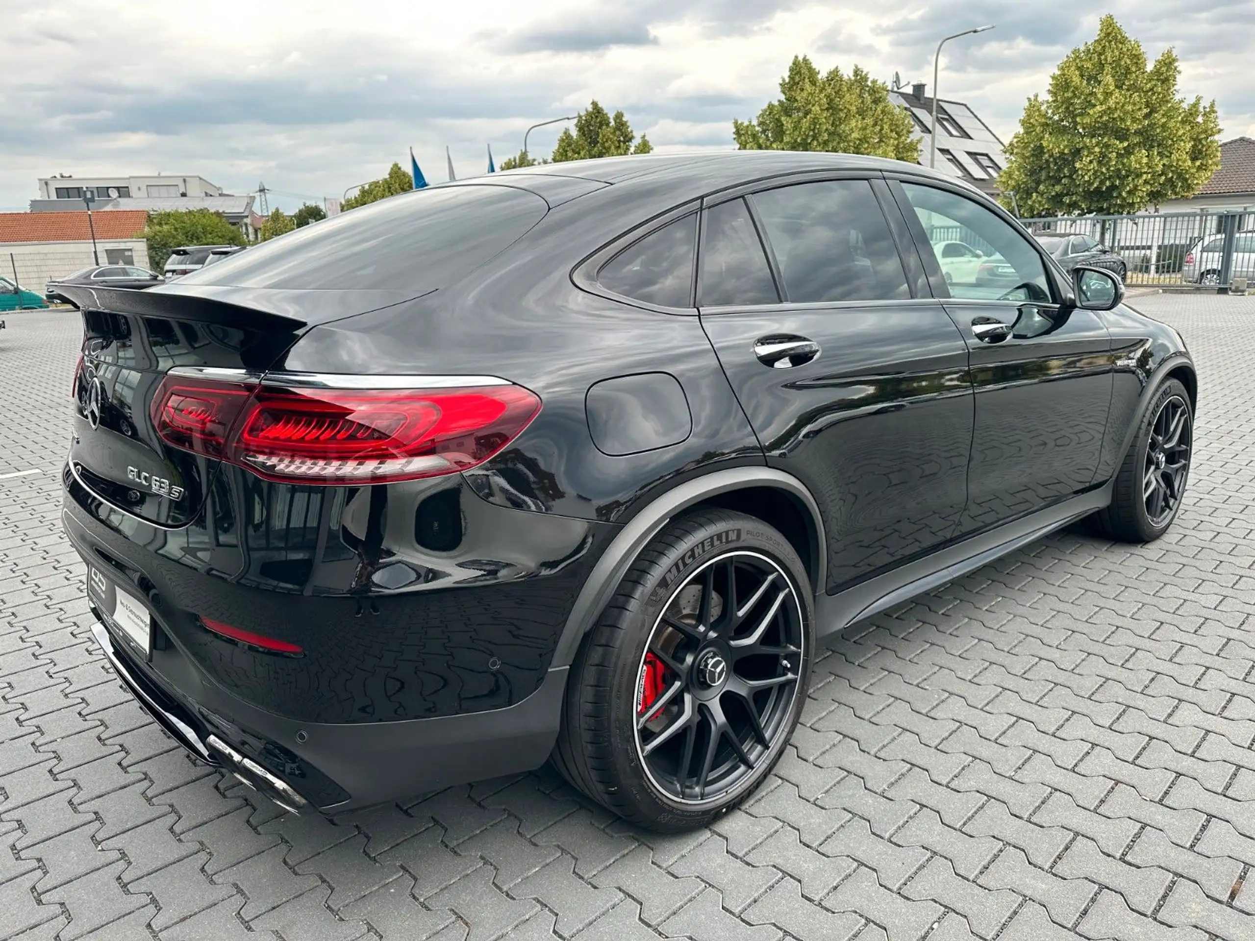 Mercedes-Benz - GLC 63 AMG