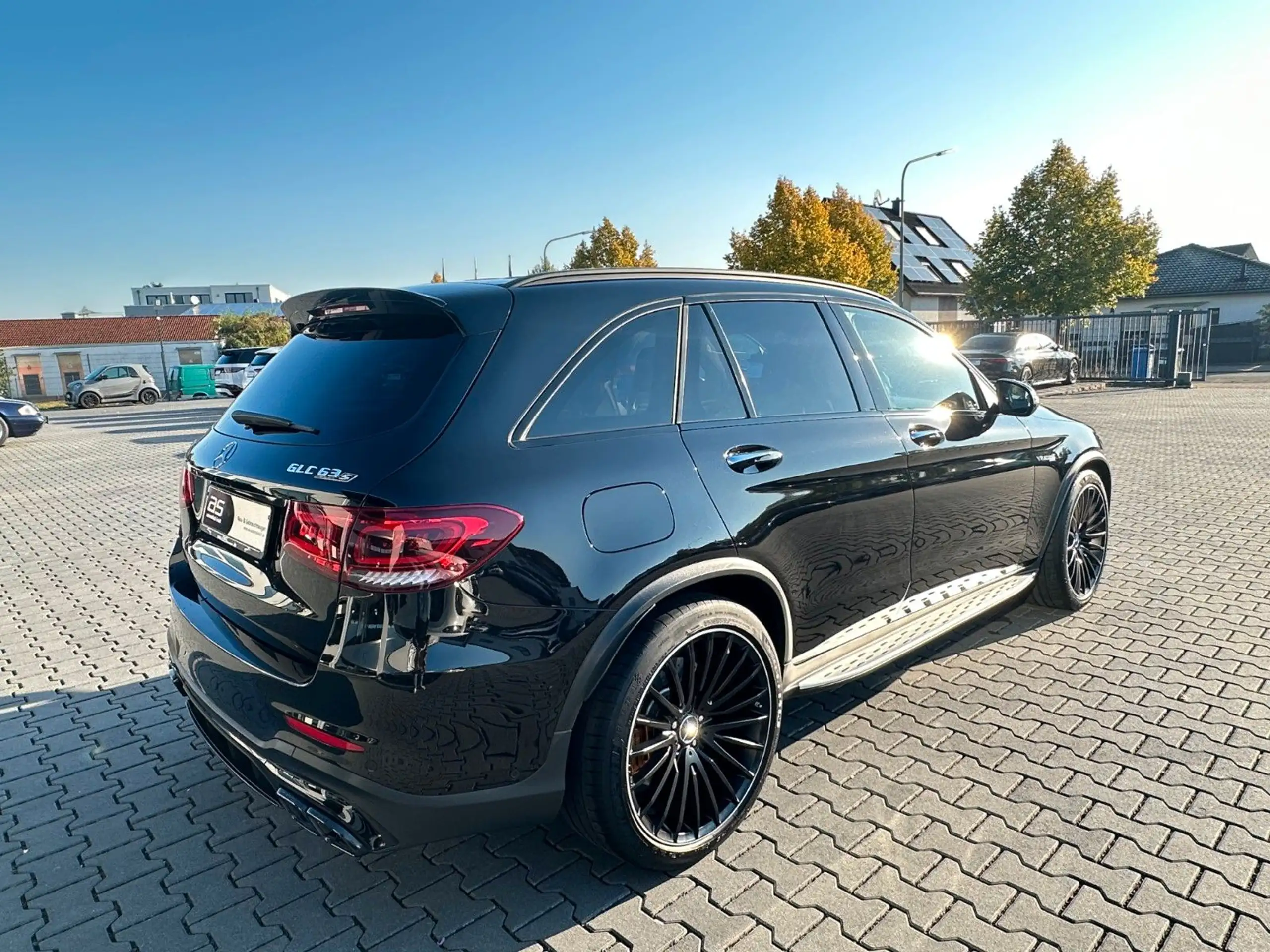 Mercedes-Benz - GLC 63 AMG