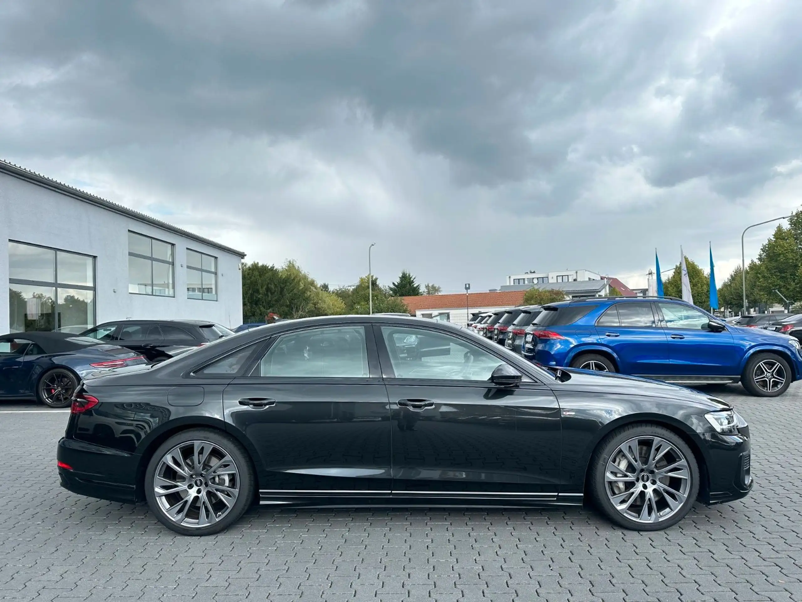 Audi A8 2022