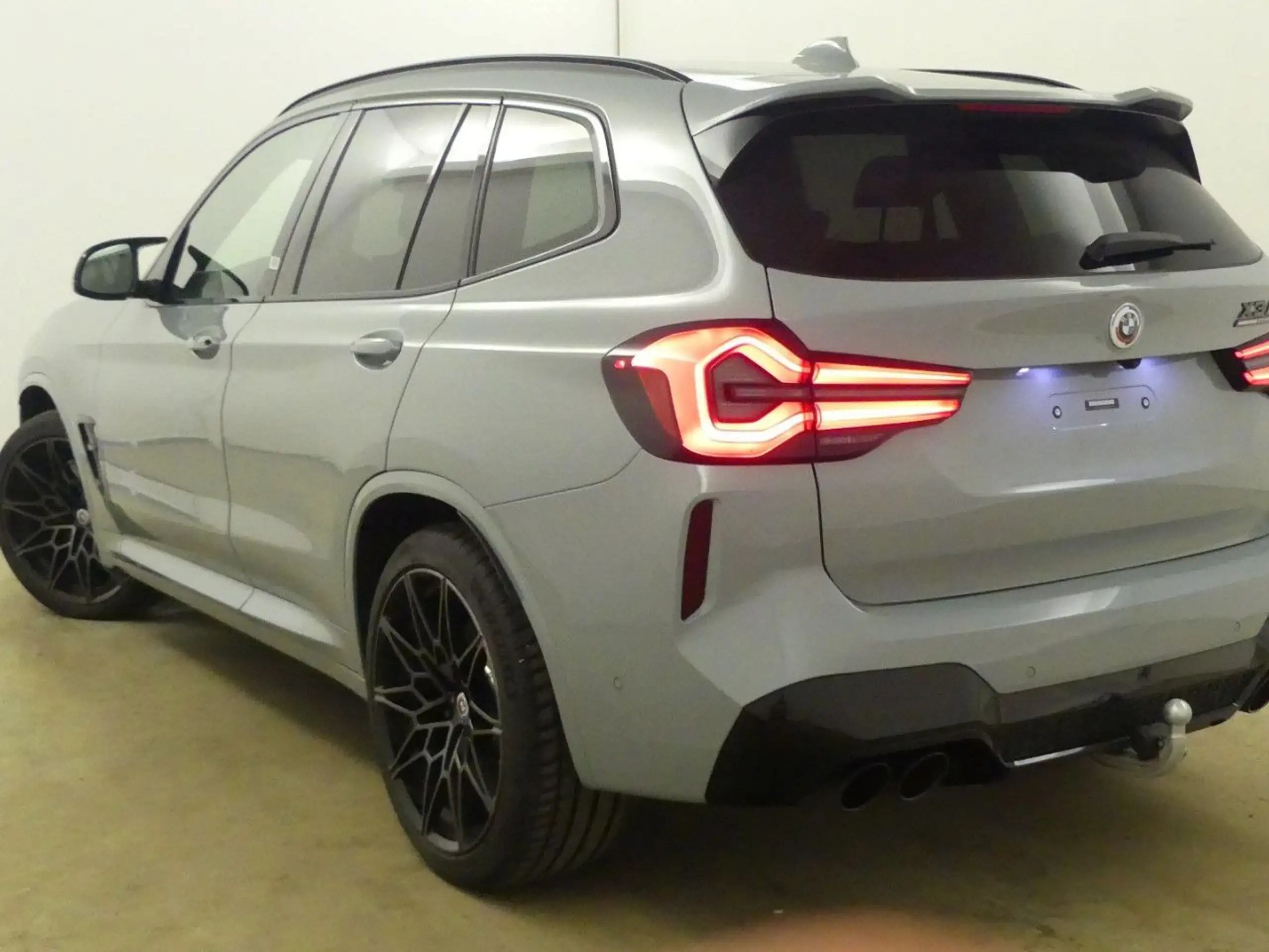 BMW - X3 M