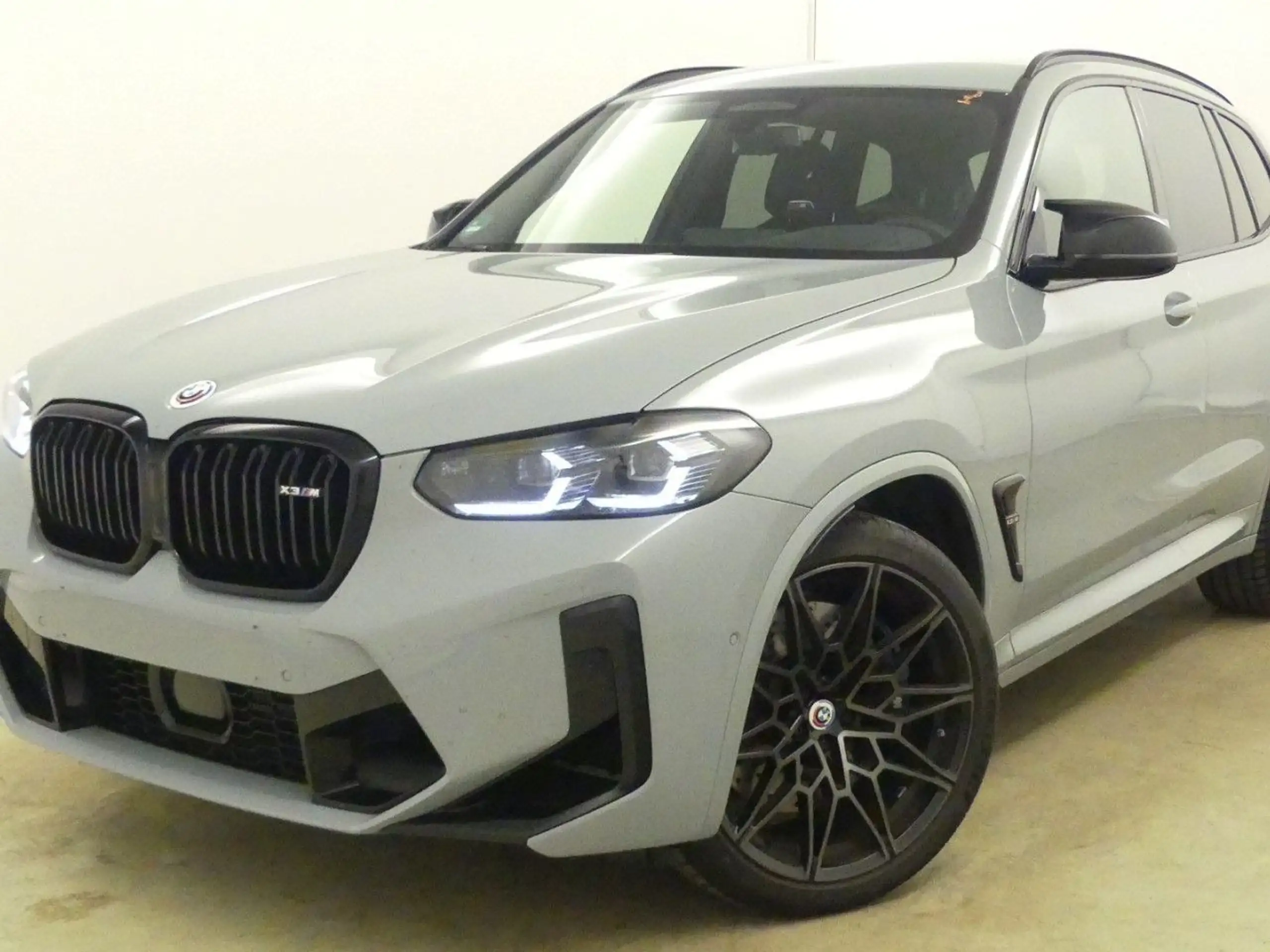 BMW - X3 M