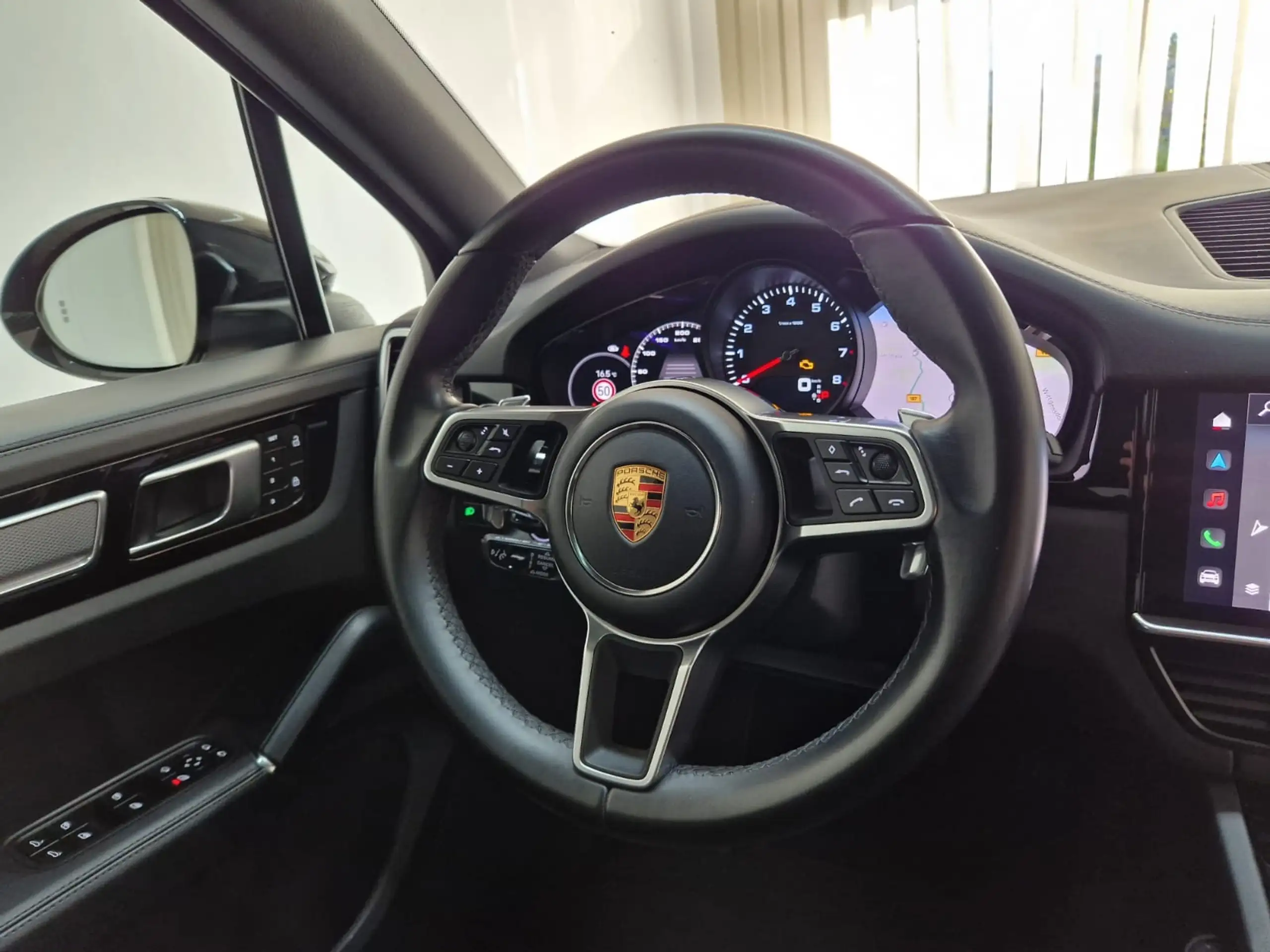 Porsche - Cayenne