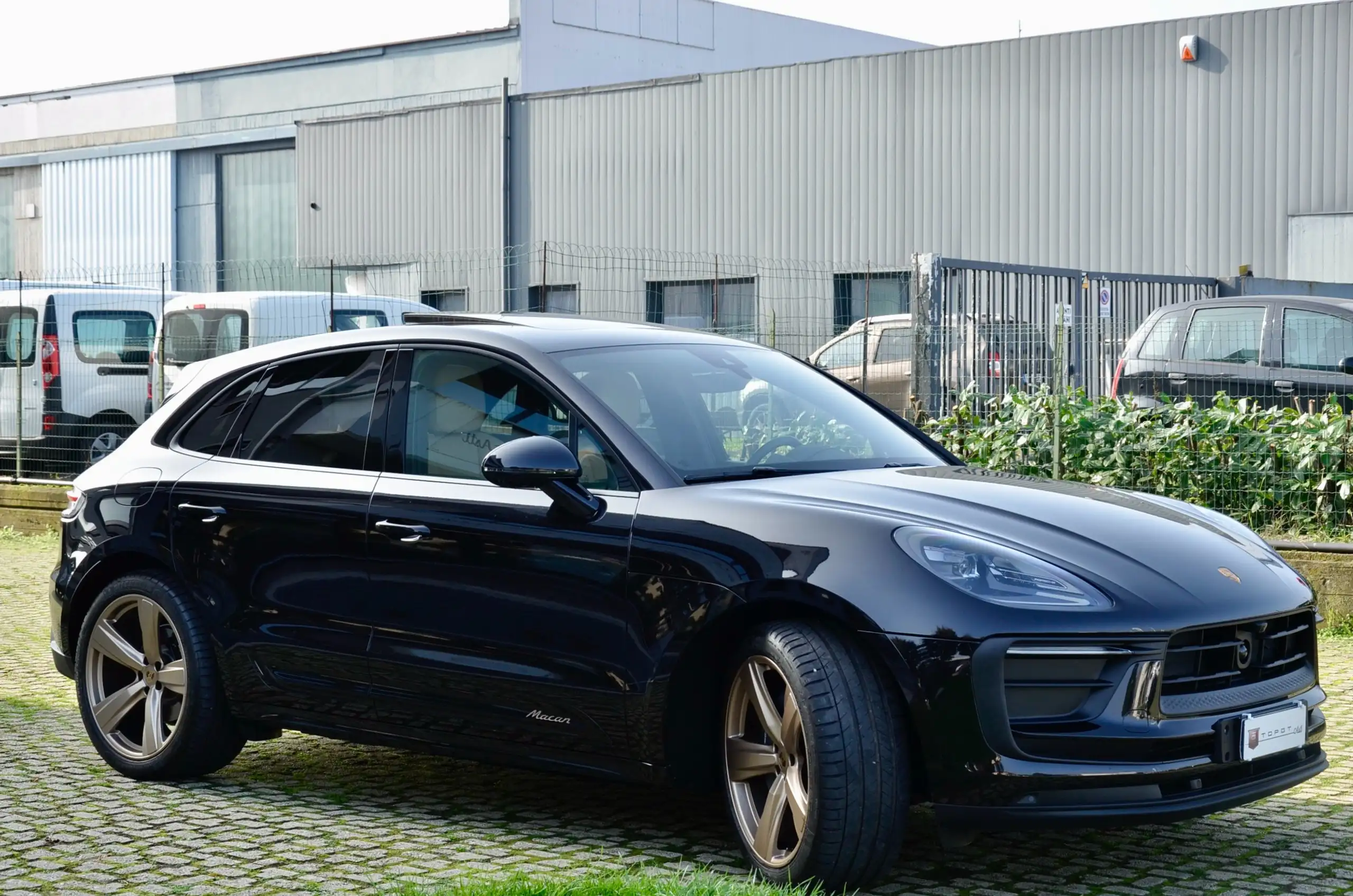 Porsche - Macan