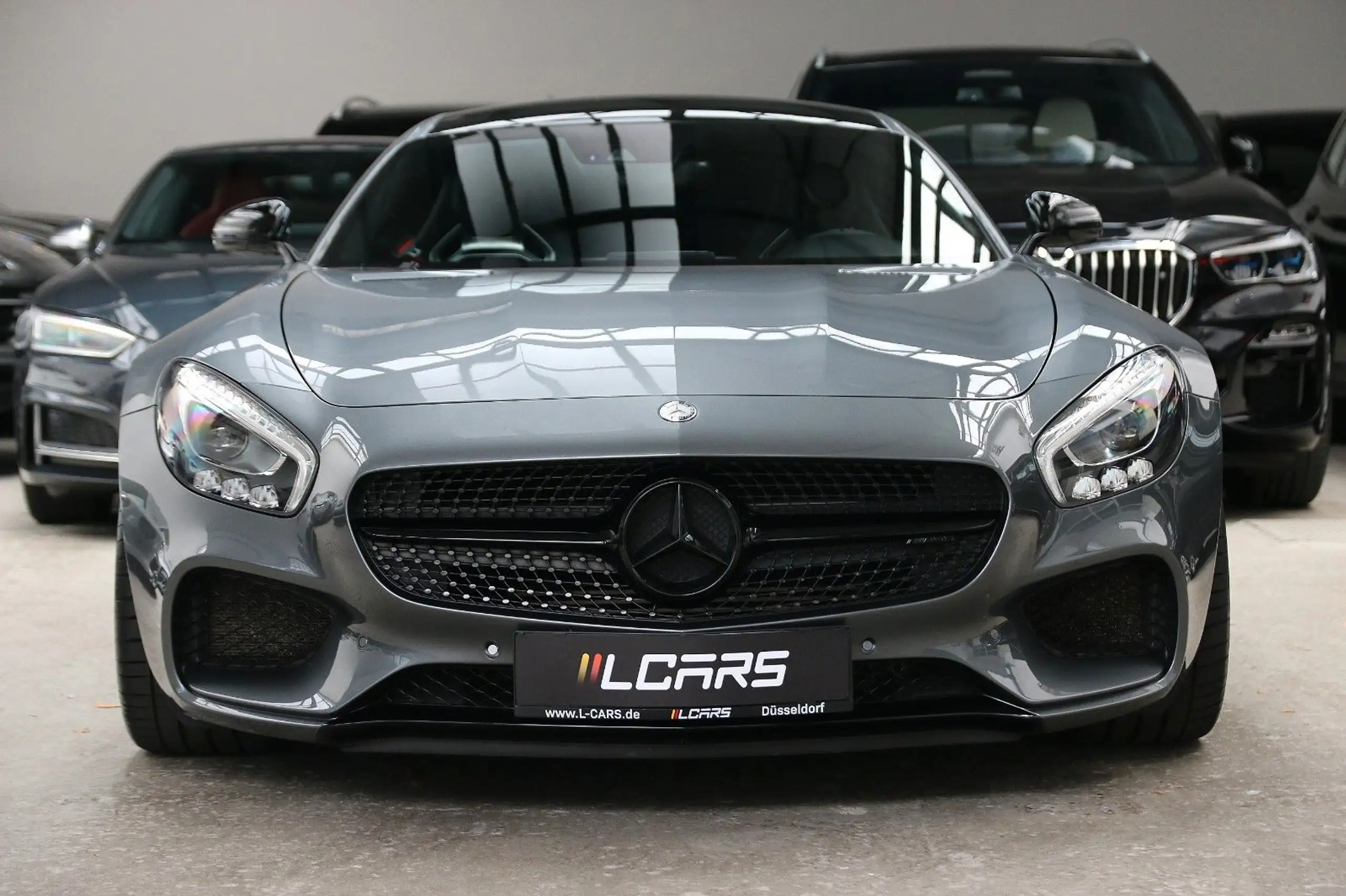 Mercedes-Benz - AMG GT