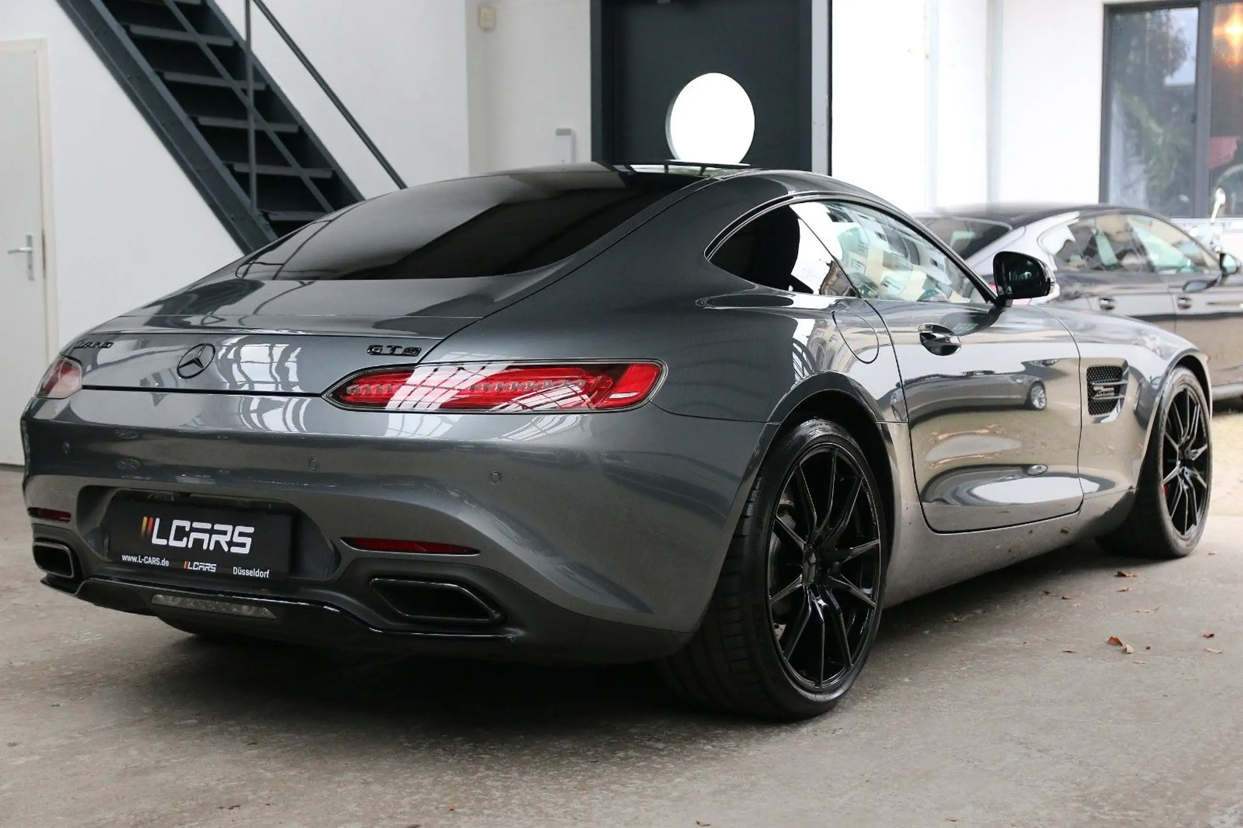 Mercedes-Benz - AMG GT