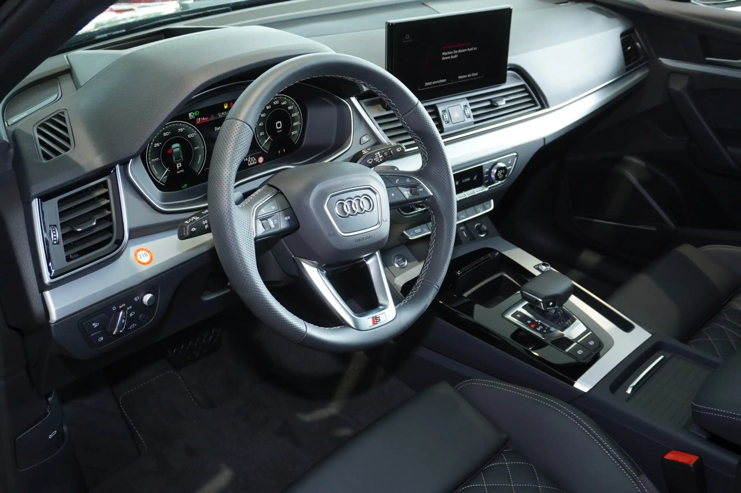 Audi - Q5