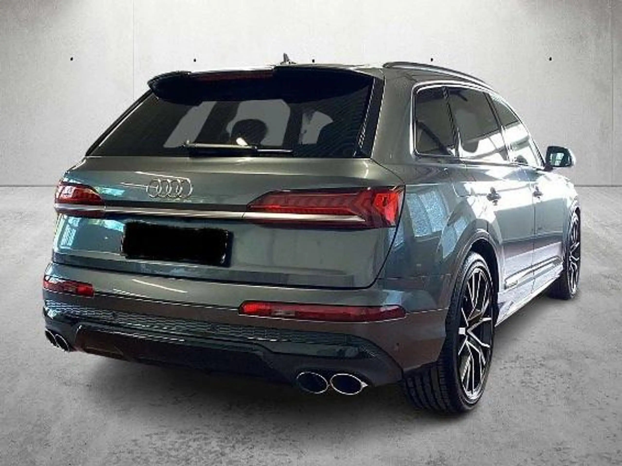 Audi - SQ7