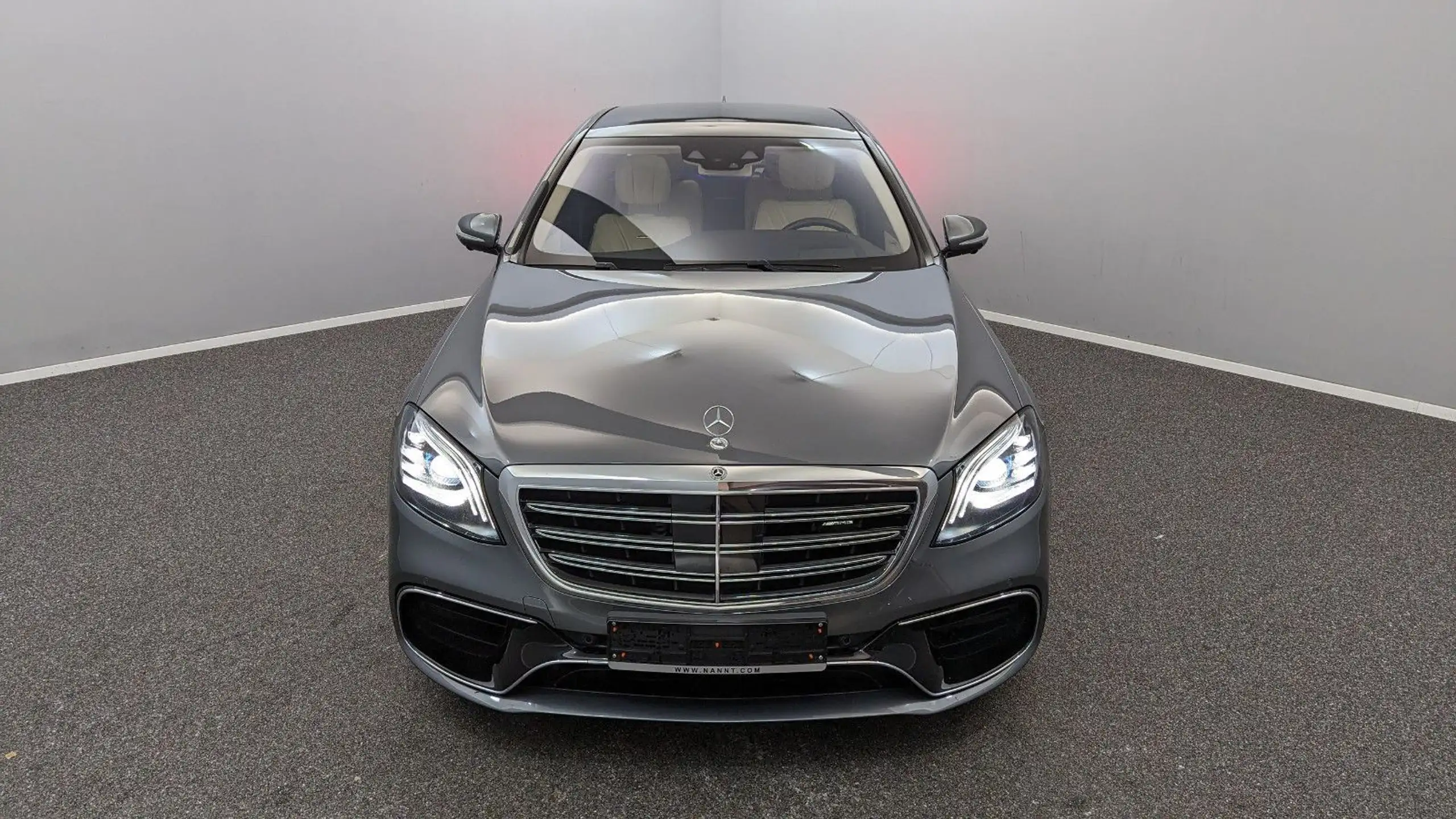 Mercedes-Benz - S 63 AMG