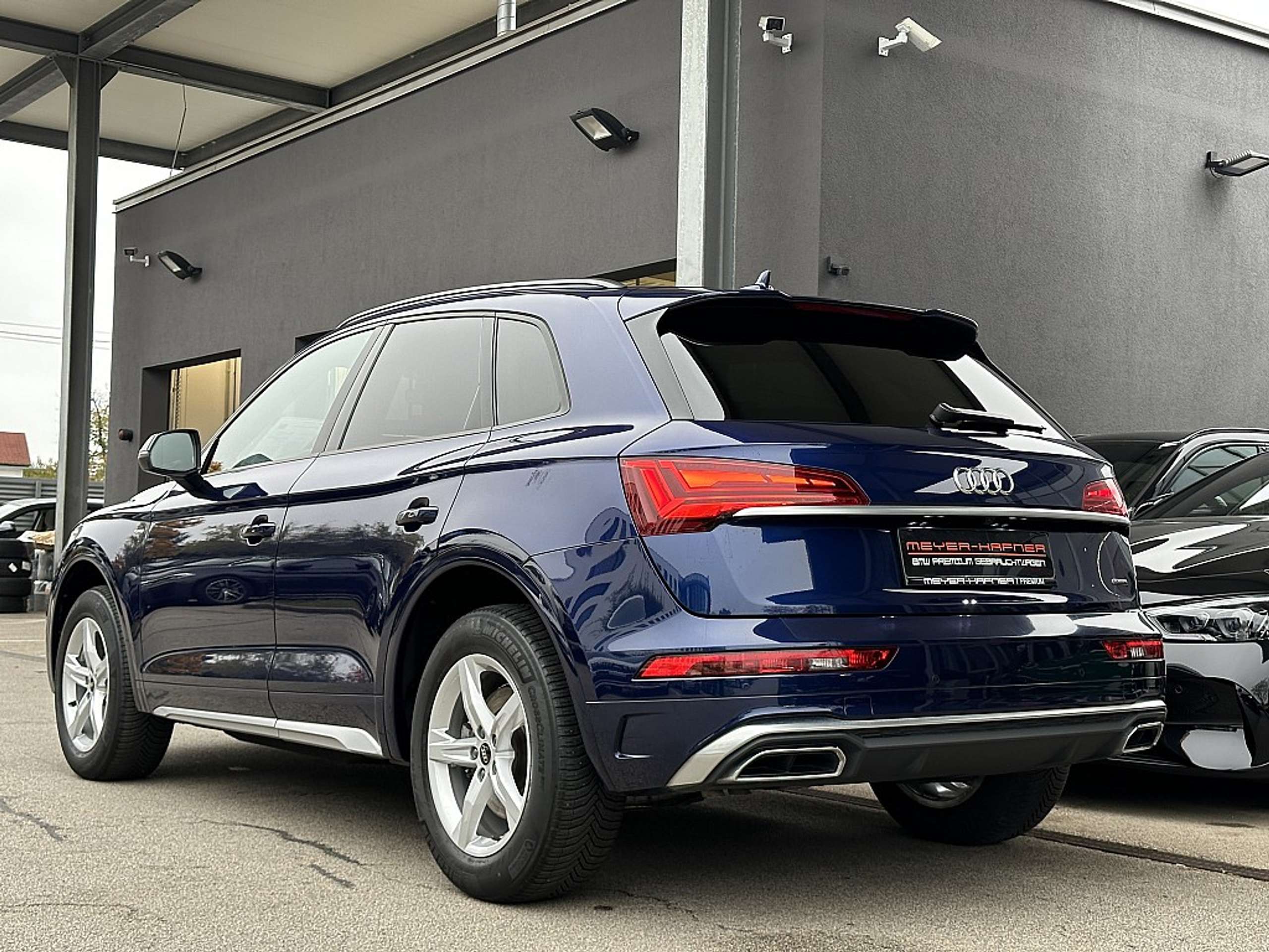 Audi - Q5