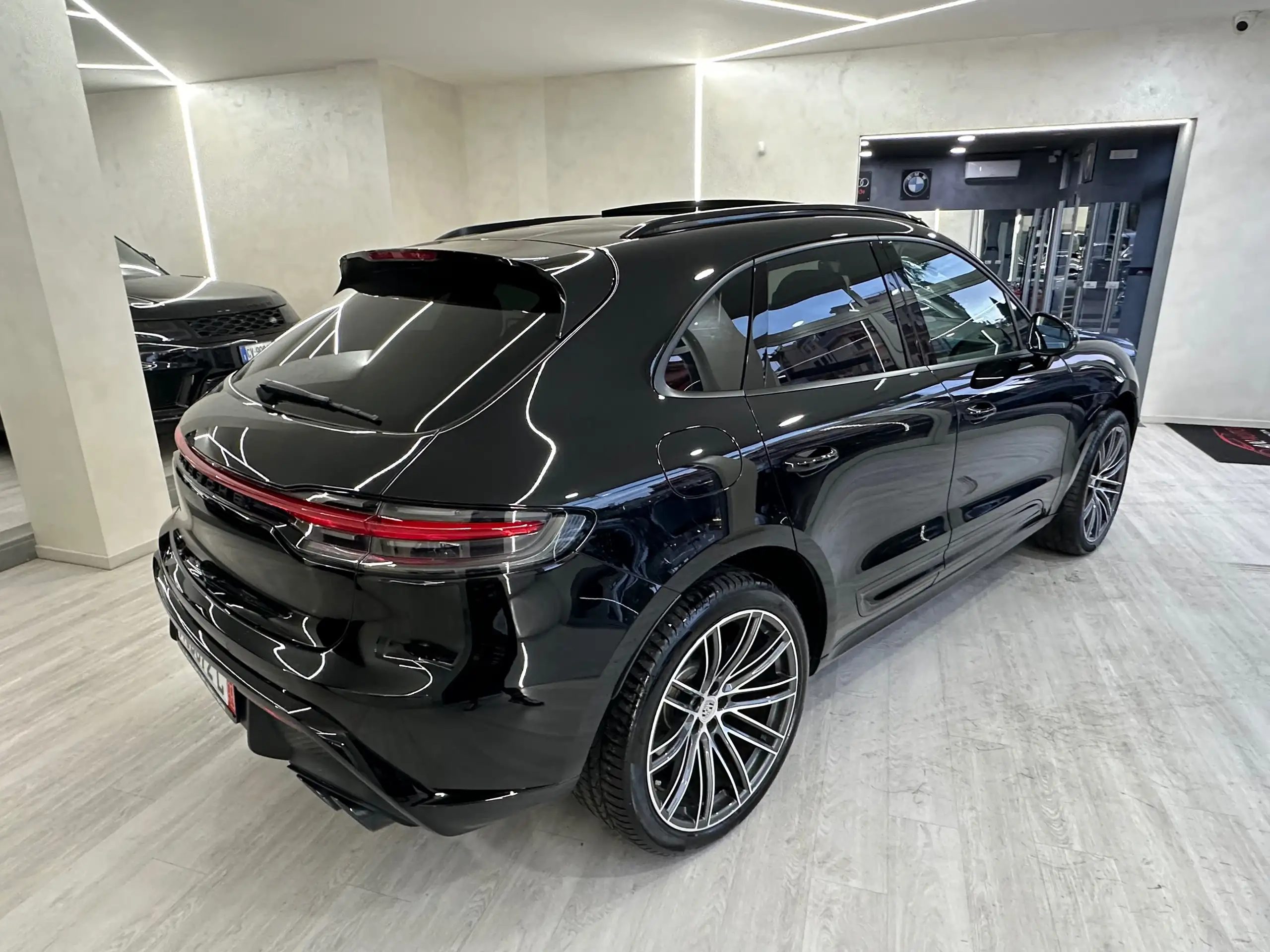 Porsche - Macan