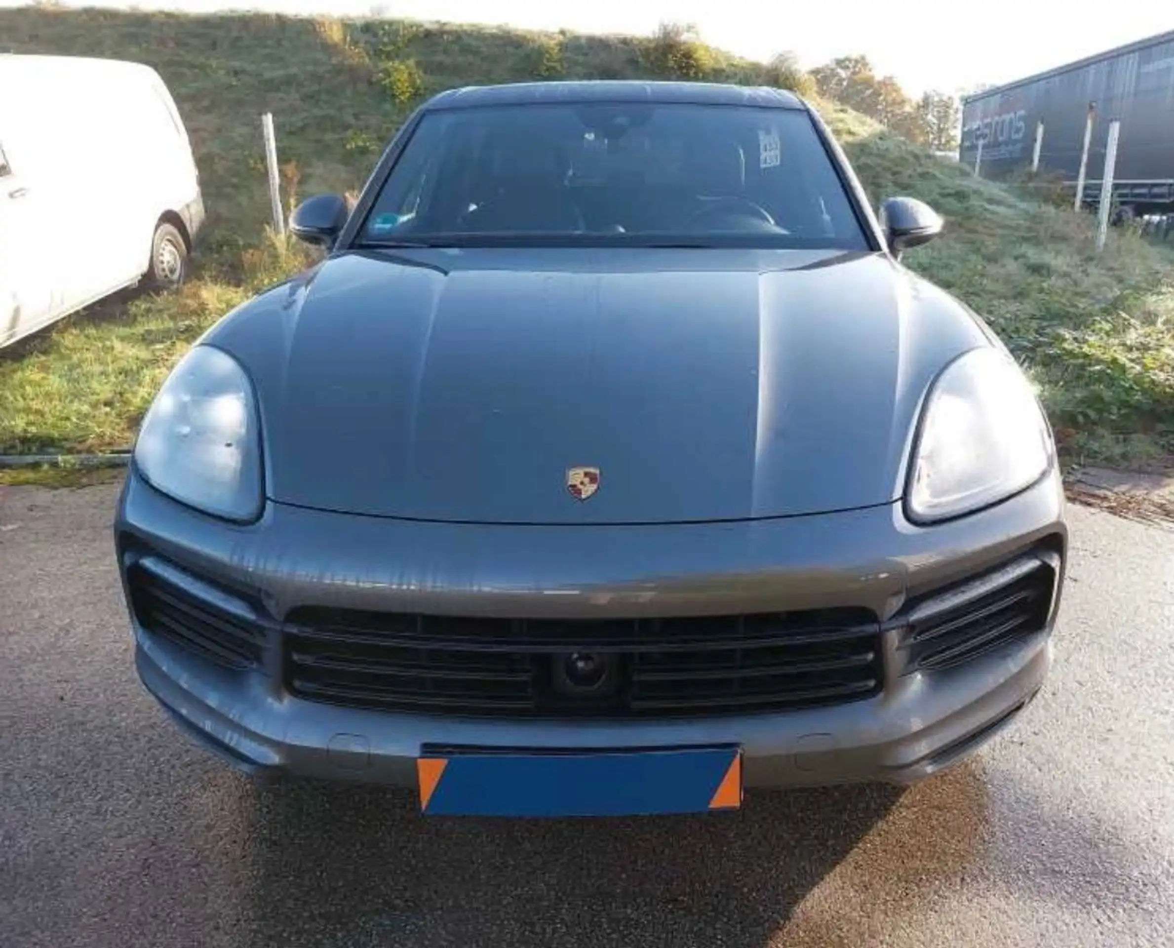 Porsche - Cayenne