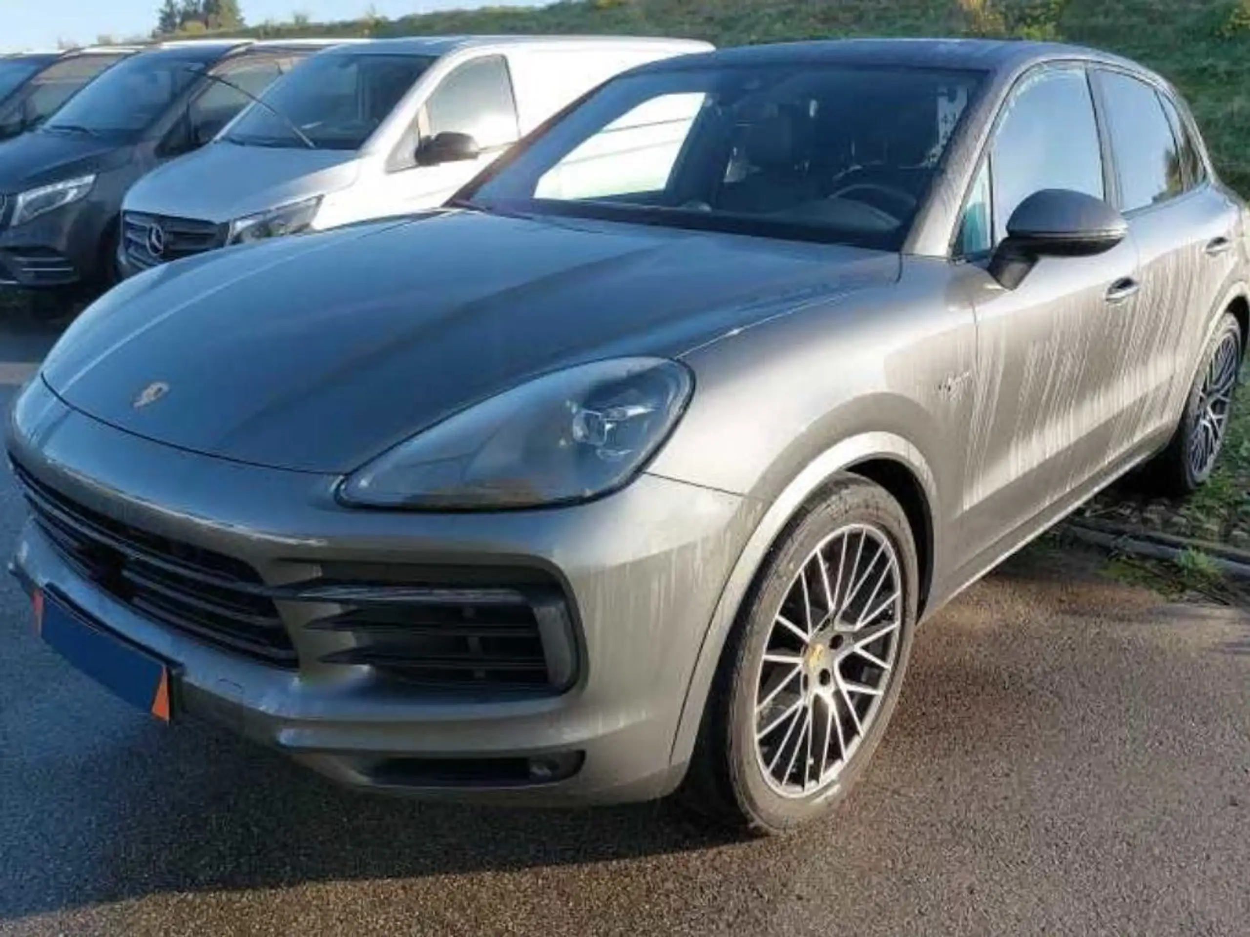 Porsche - Cayenne