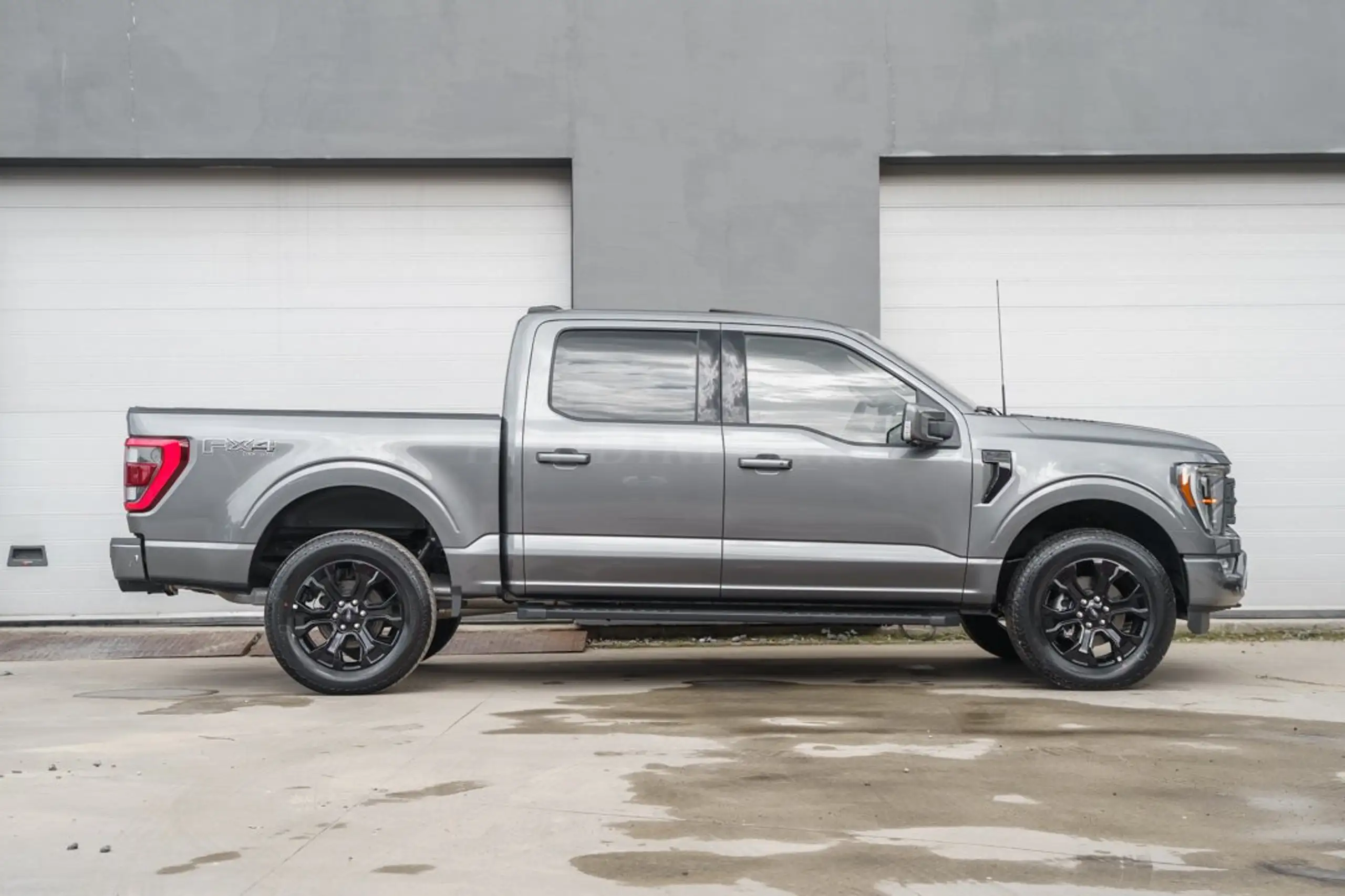 Ford - F 150