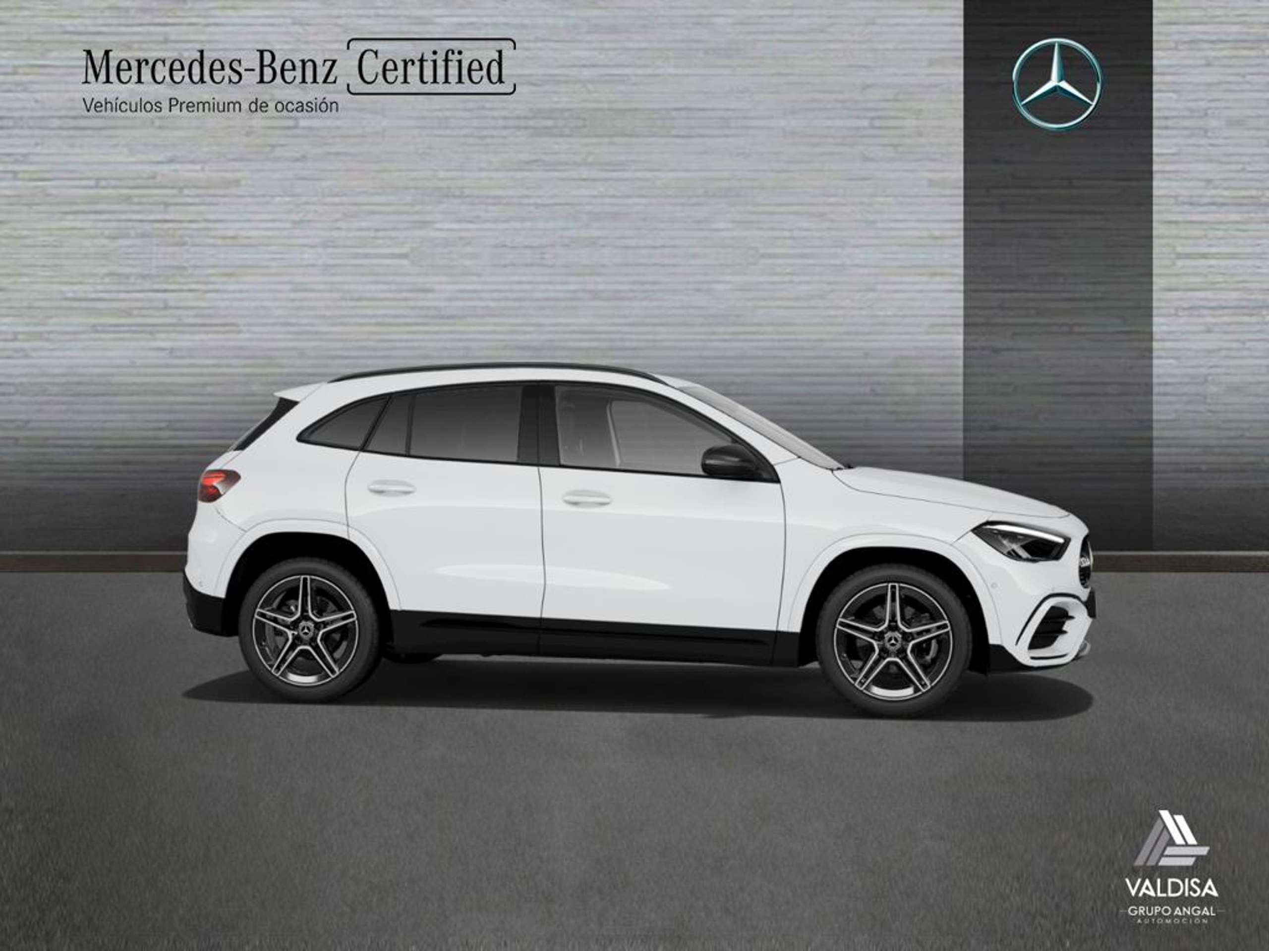 Mercedes-Benz - GLA 200