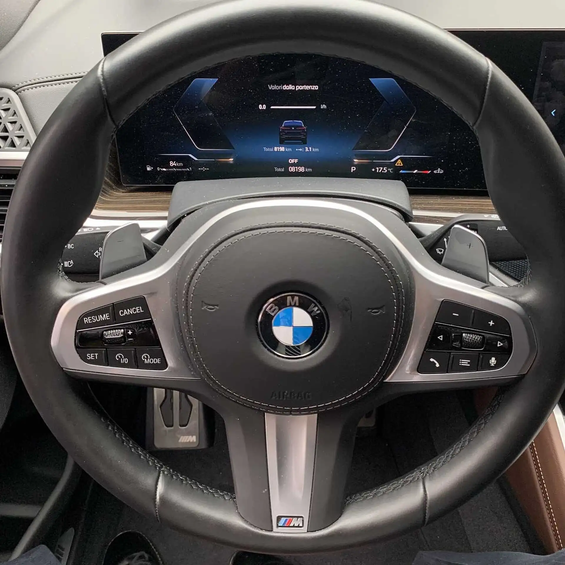 BMW - X6