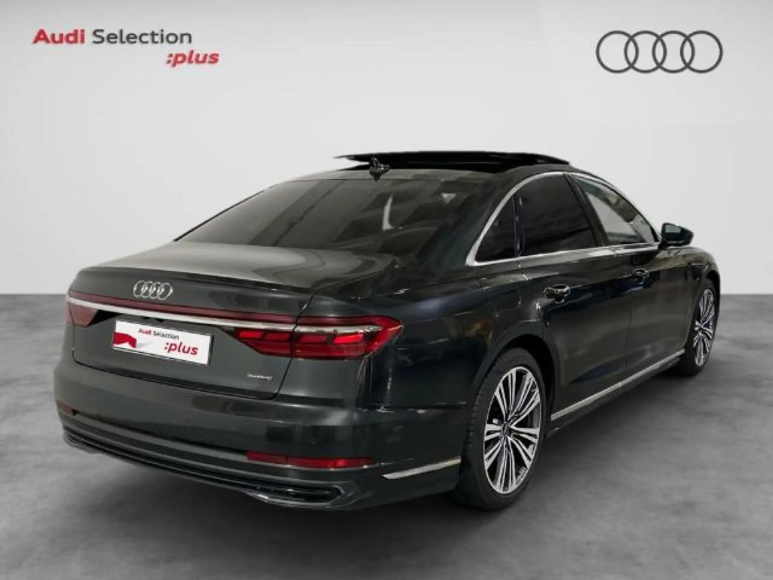 Audi - A8