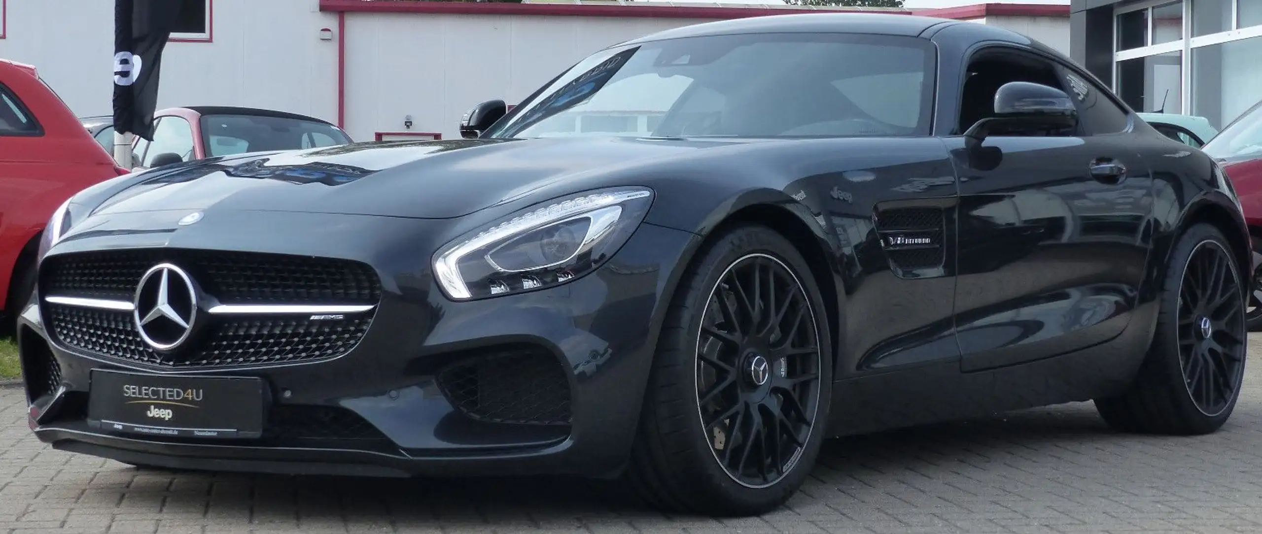 Mercedes-Benz - AMG GT