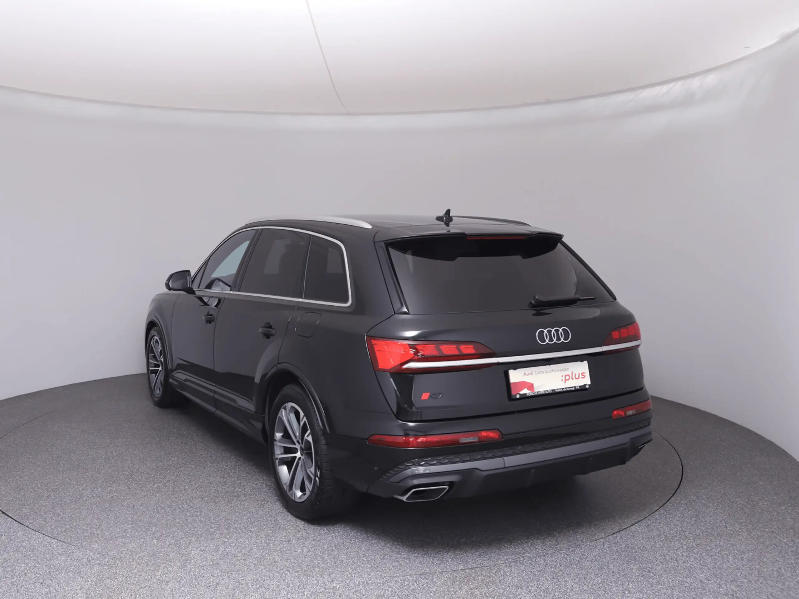 Audi - Q7