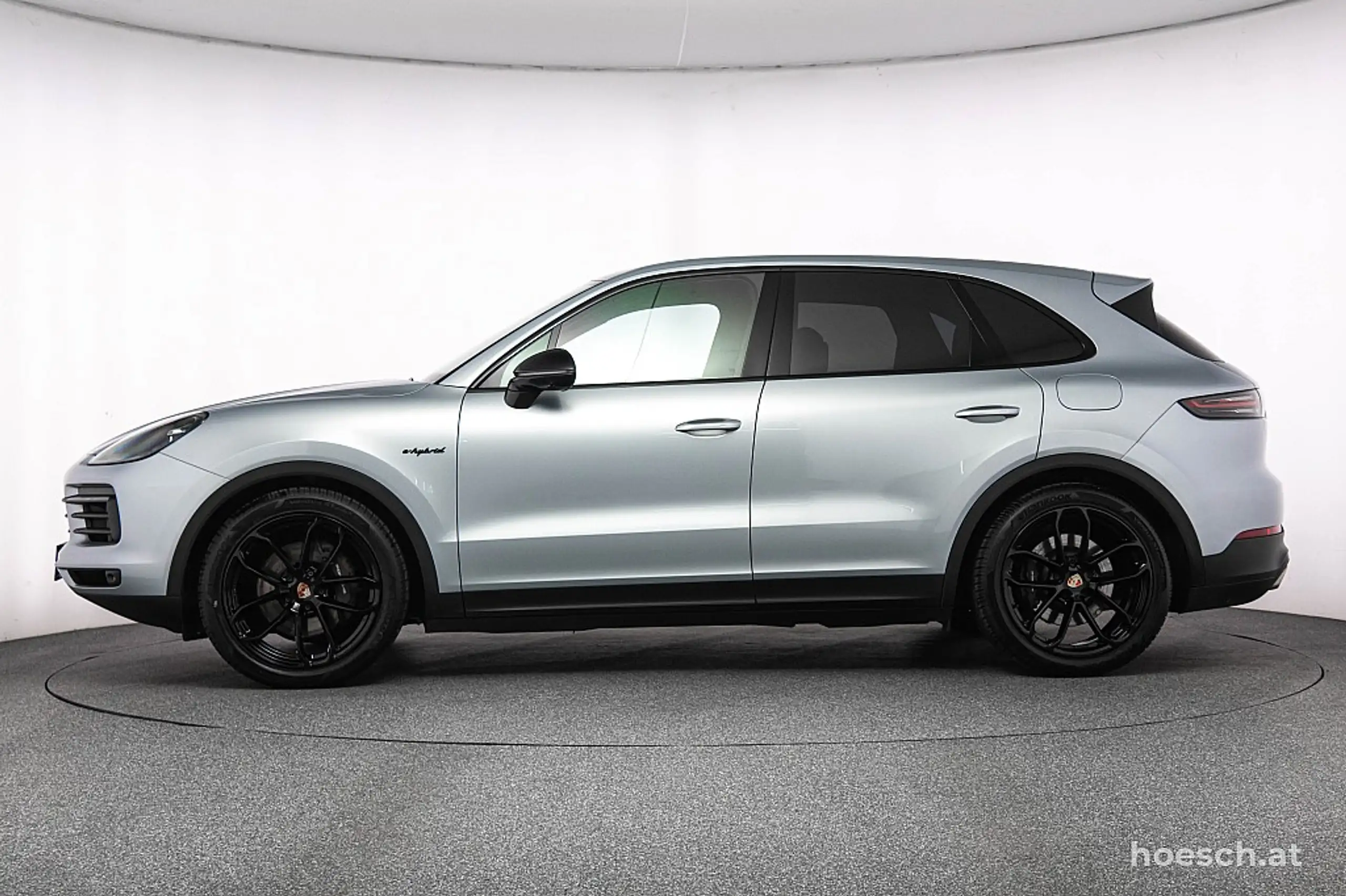 Porsche - Cayenne