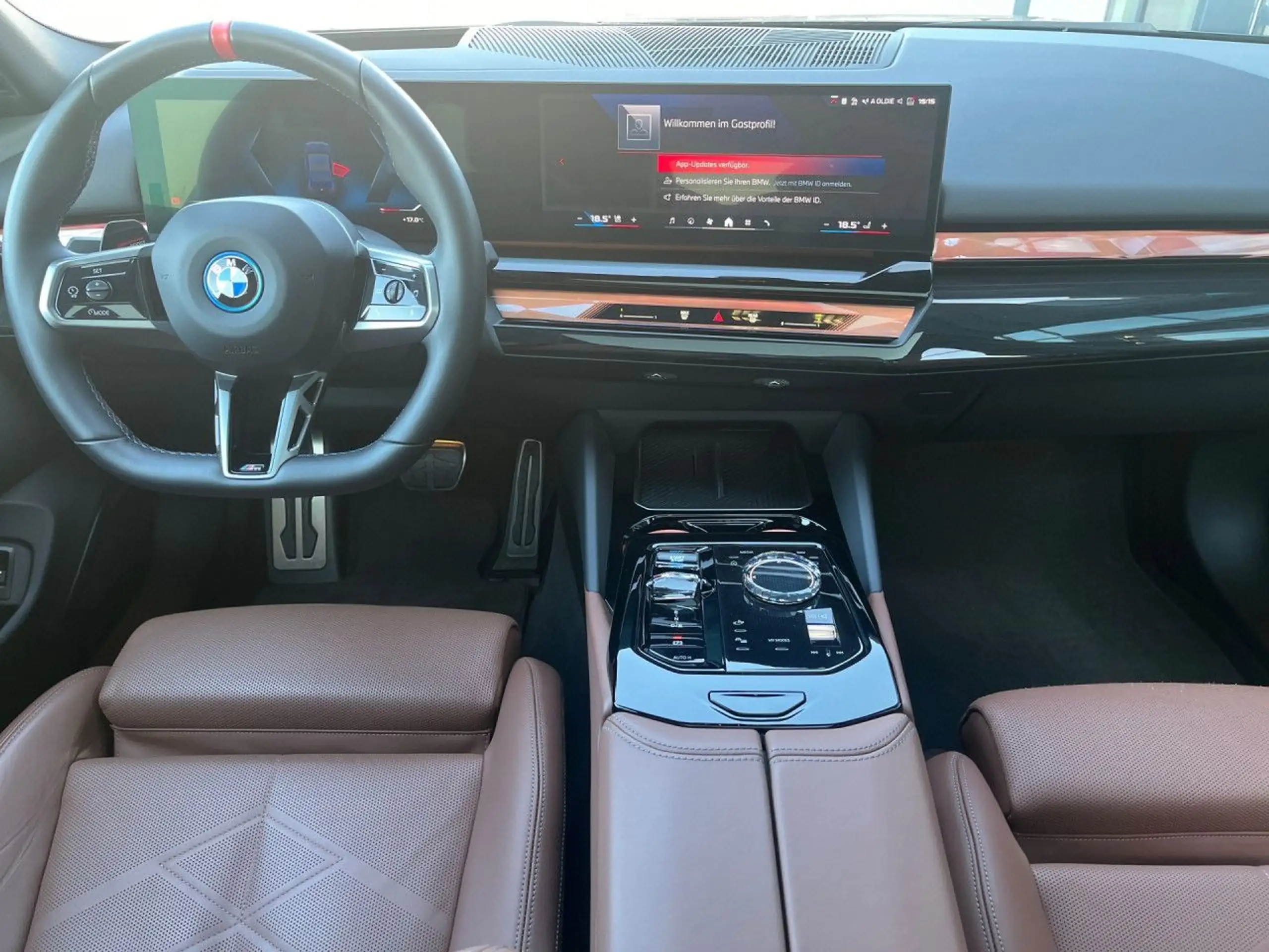 BMW - i5