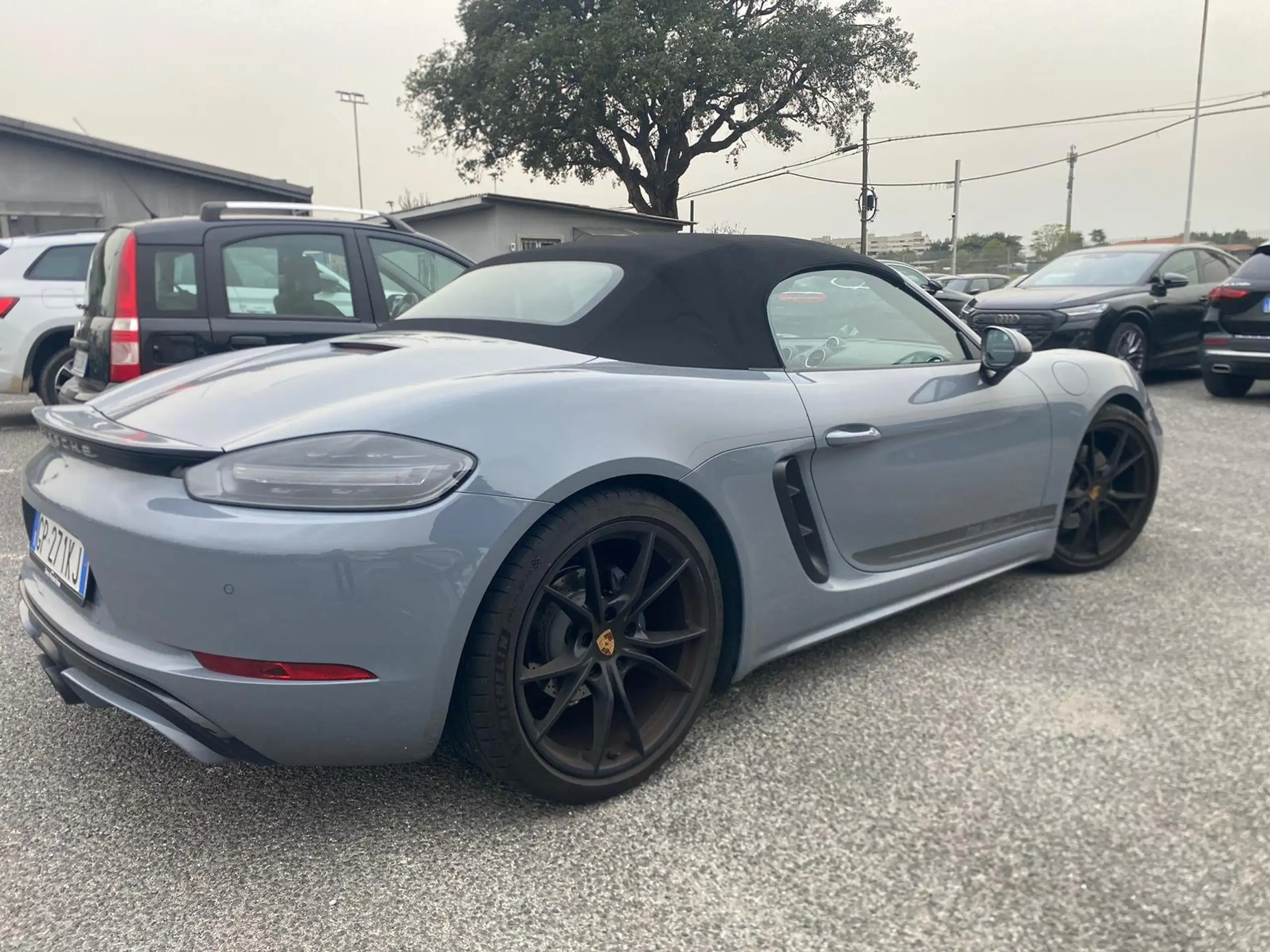 Porsche - Boxster