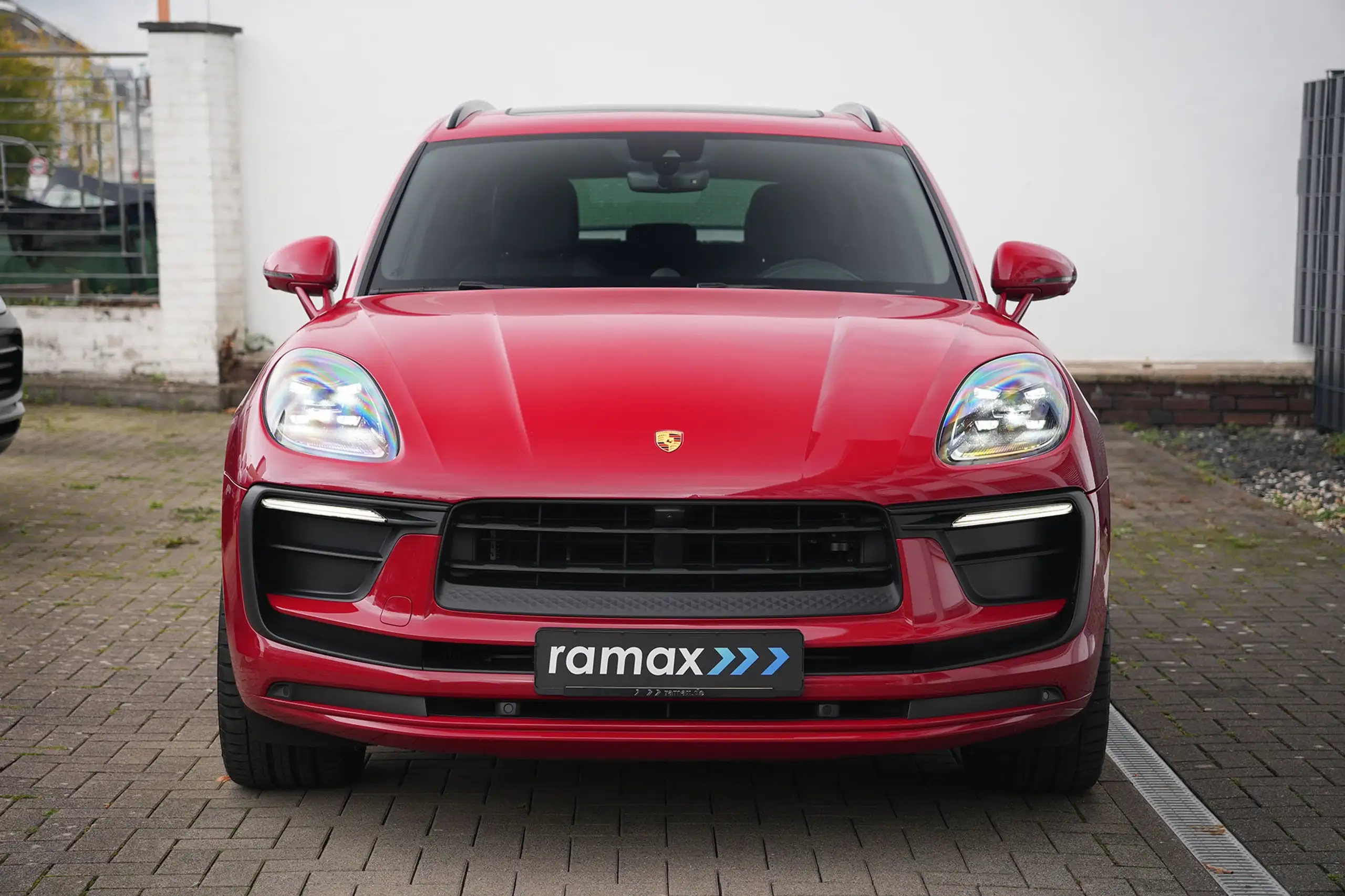 Porsche - Macan