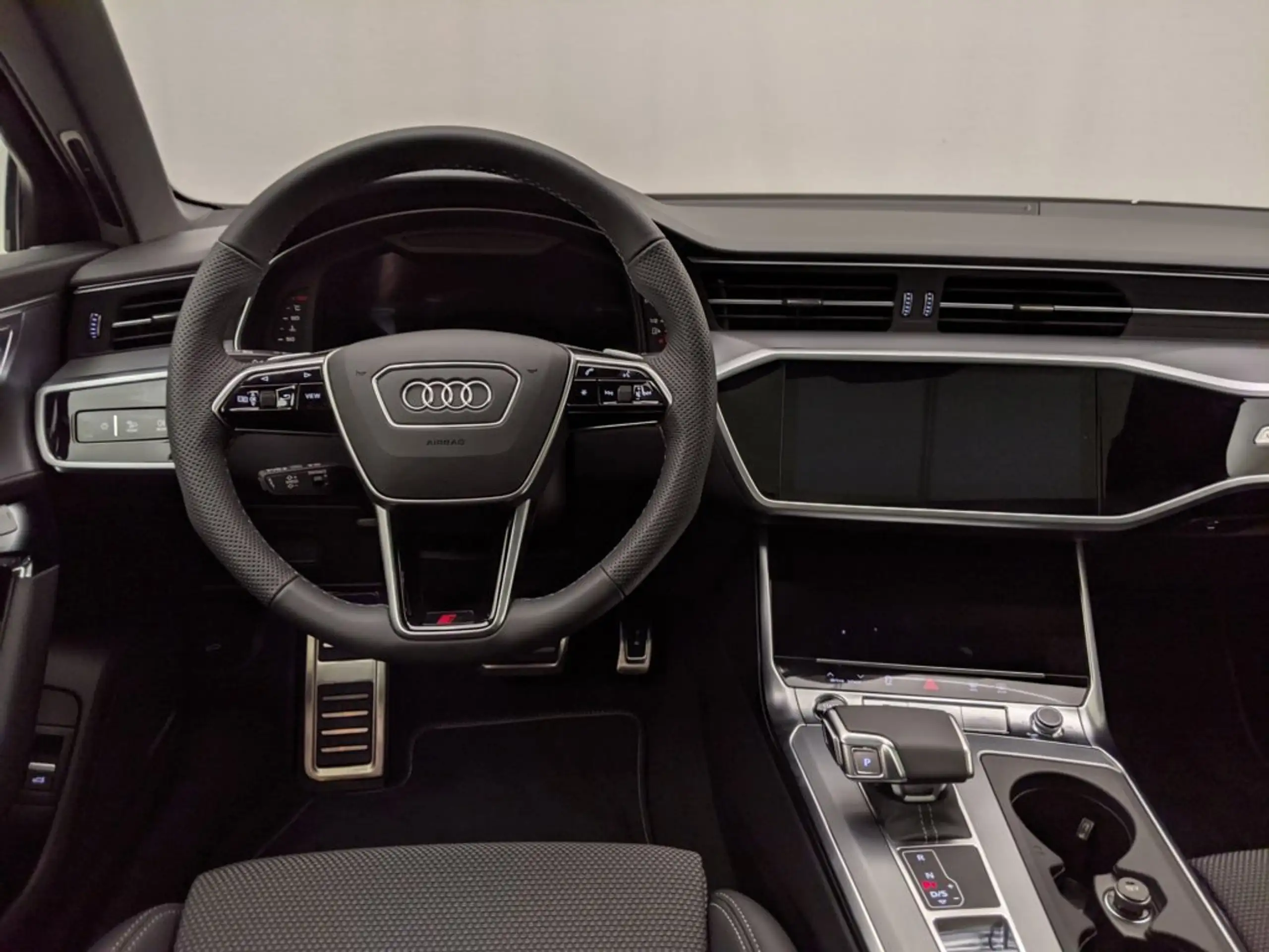 Audi - A6