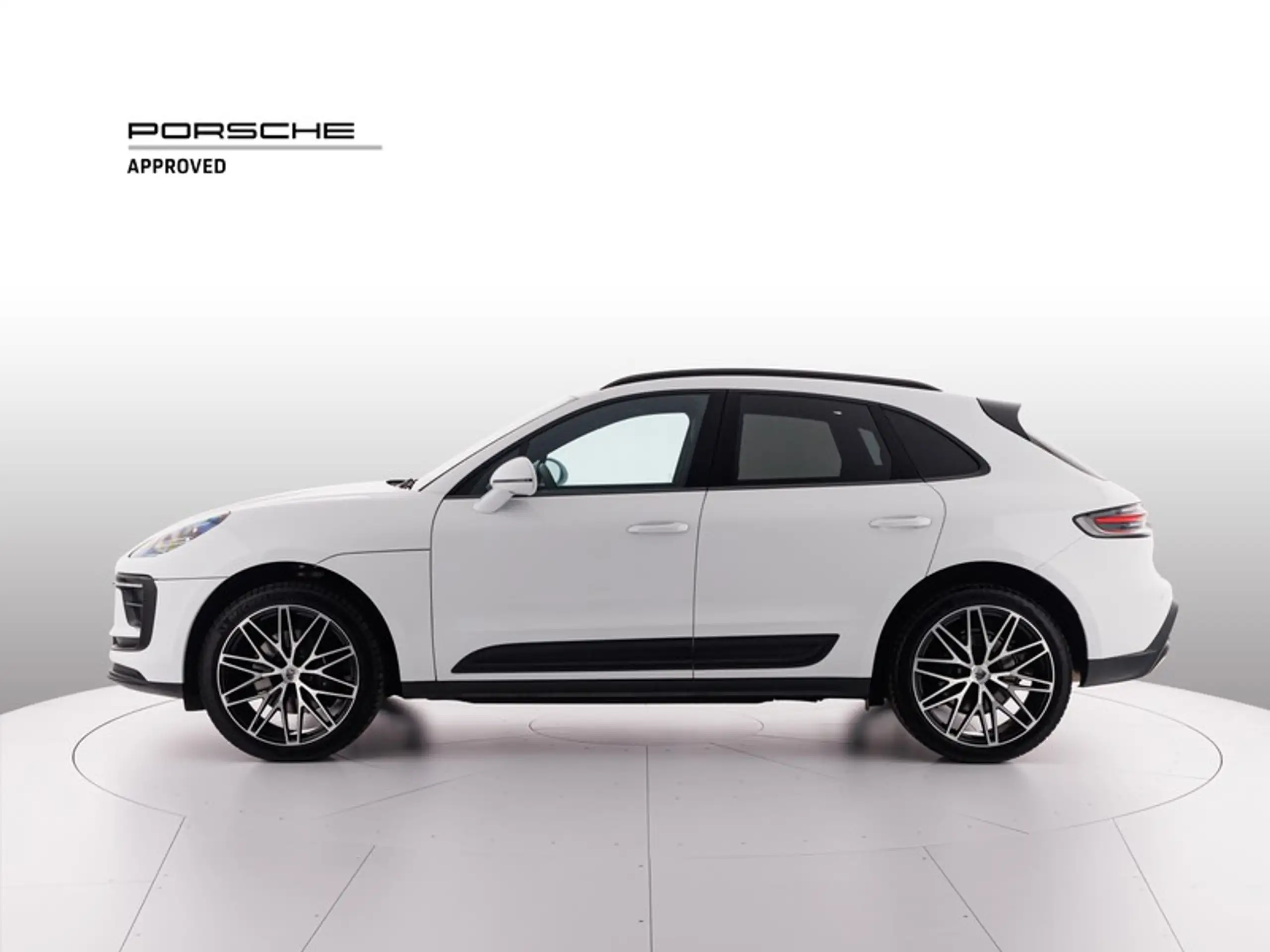 Porsche - Macan