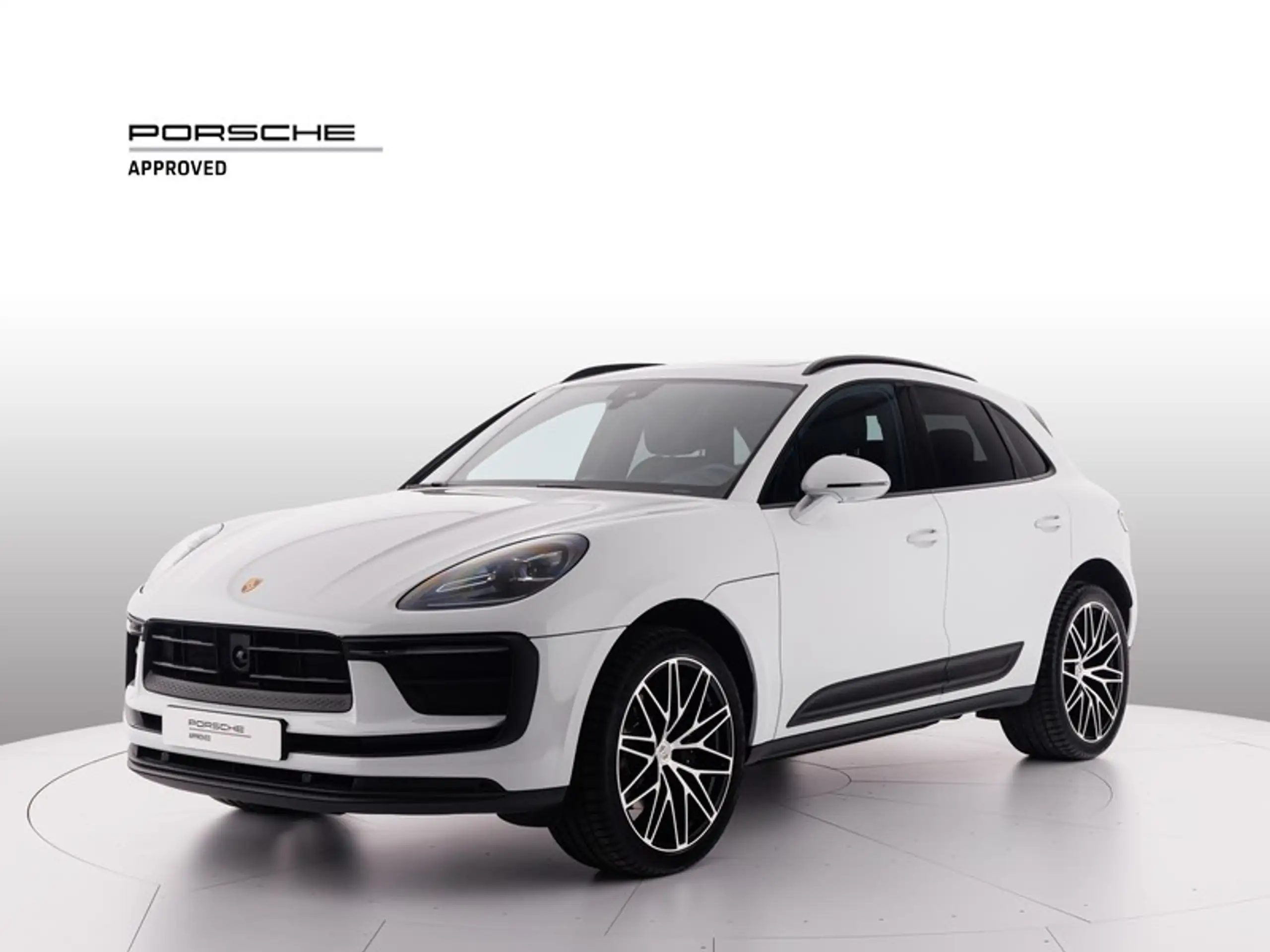 Porsche - Macan