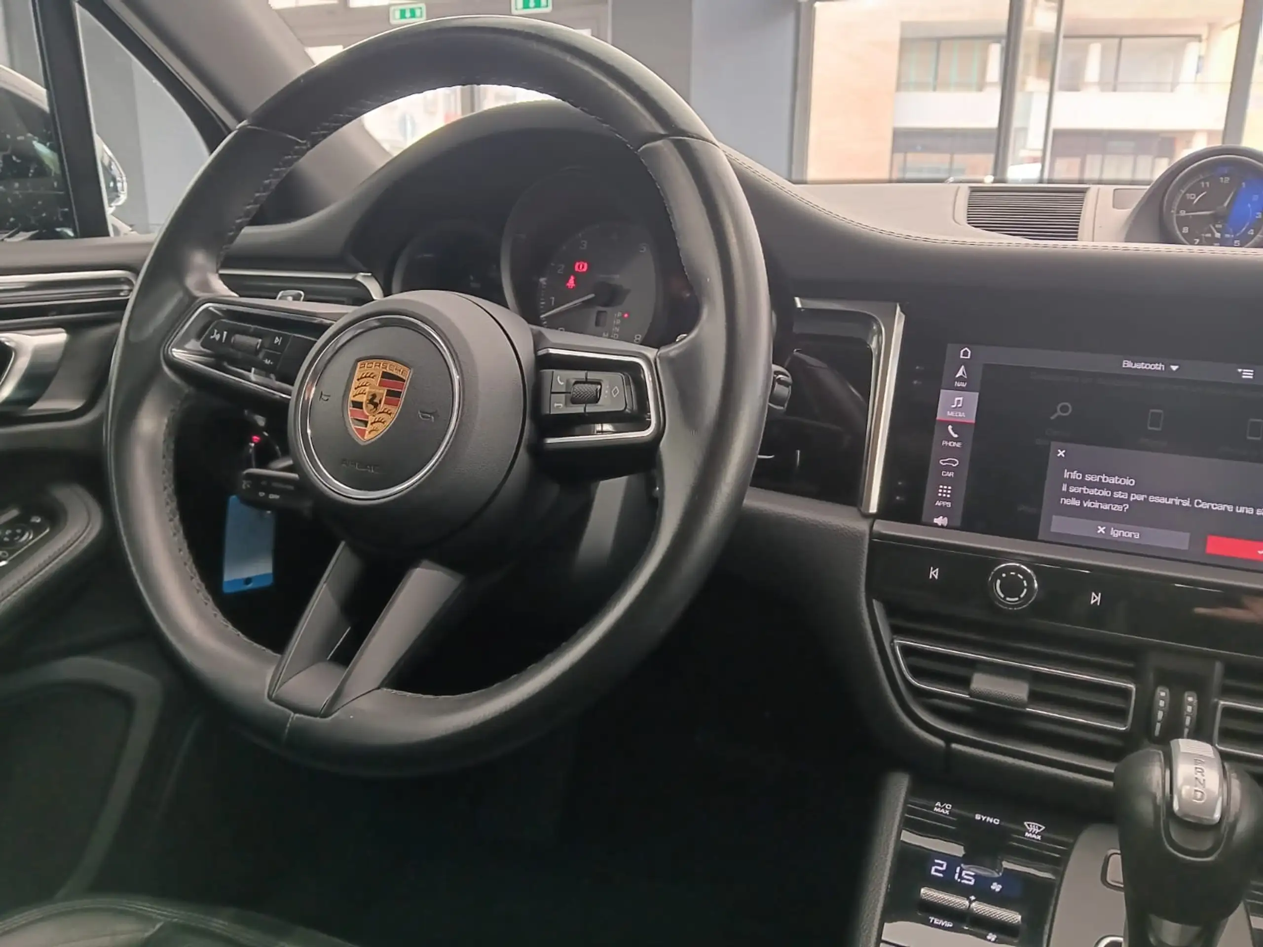 Porsche - Macan