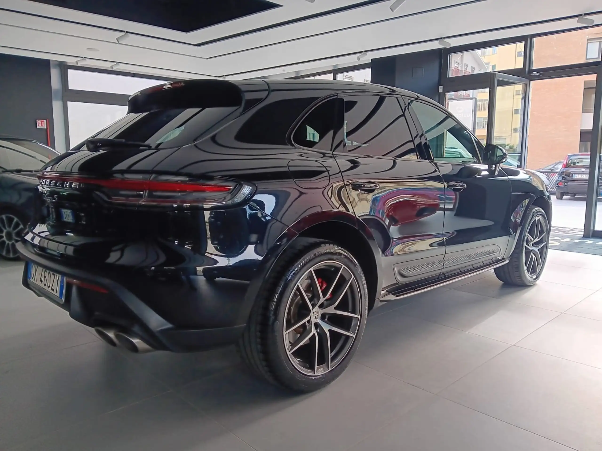 Porsche - Macan