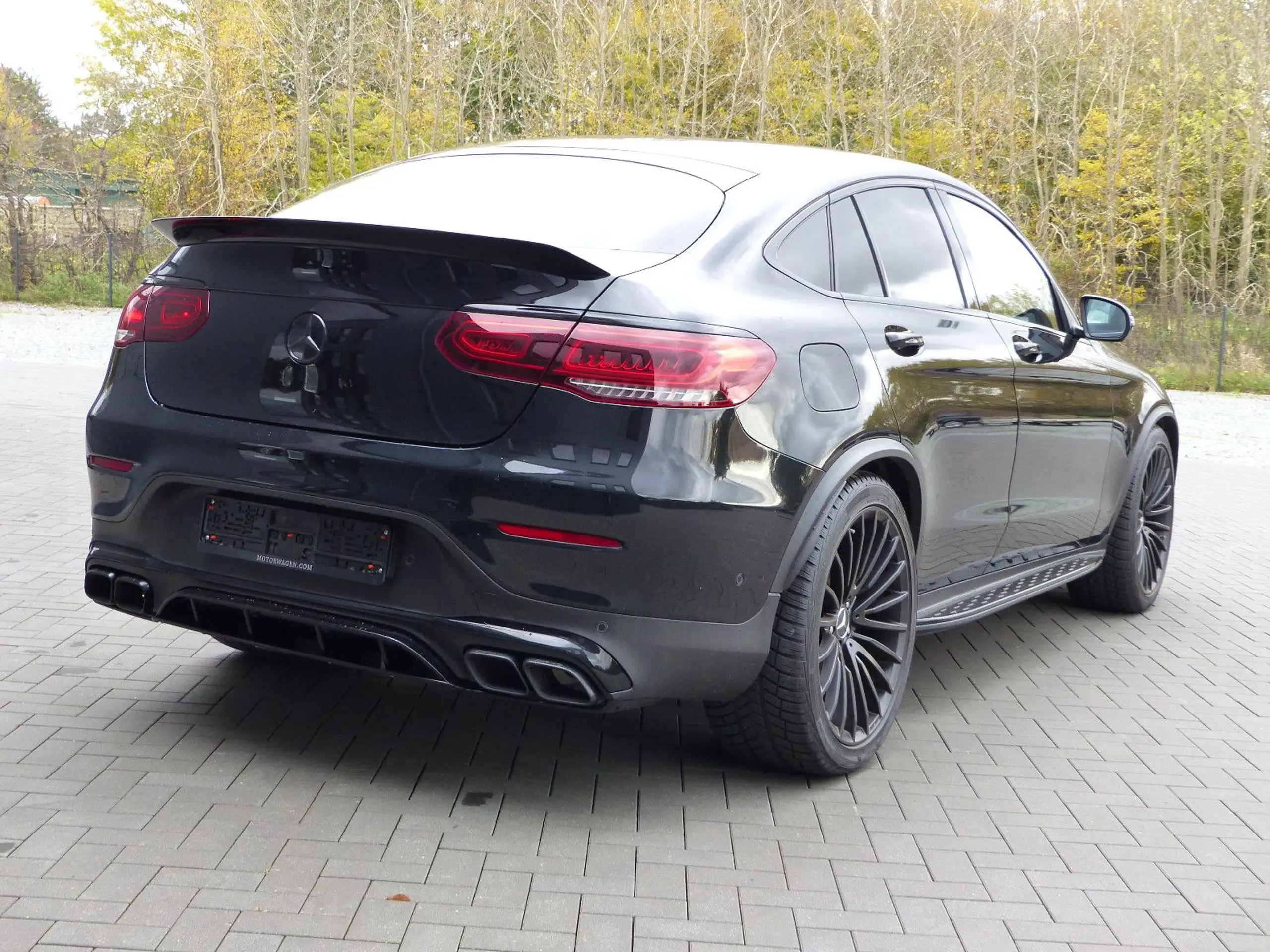 Mercedes-Benz - GLC 63 AMG