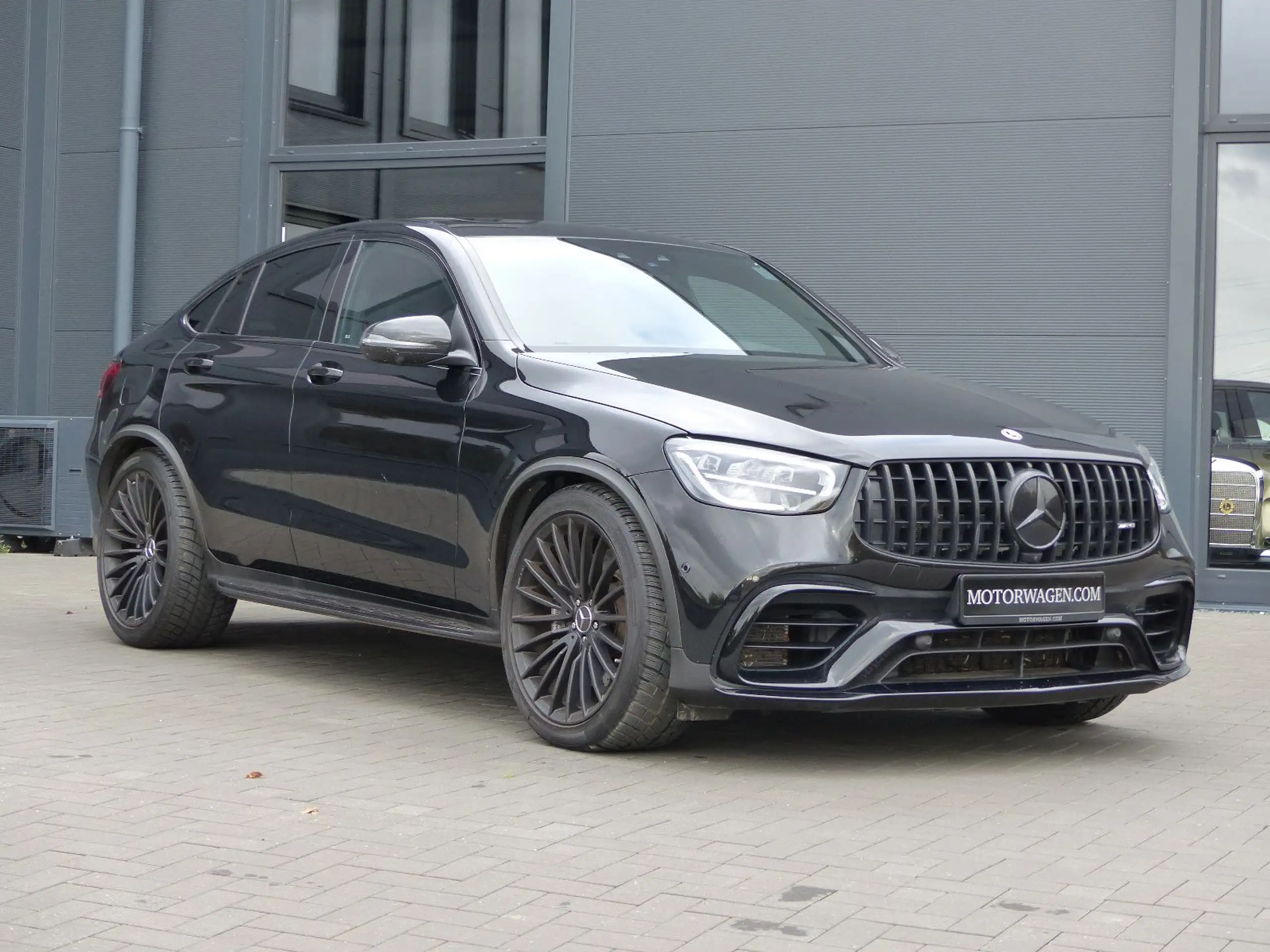 Mercedes-Benz - GLC 63 AMG