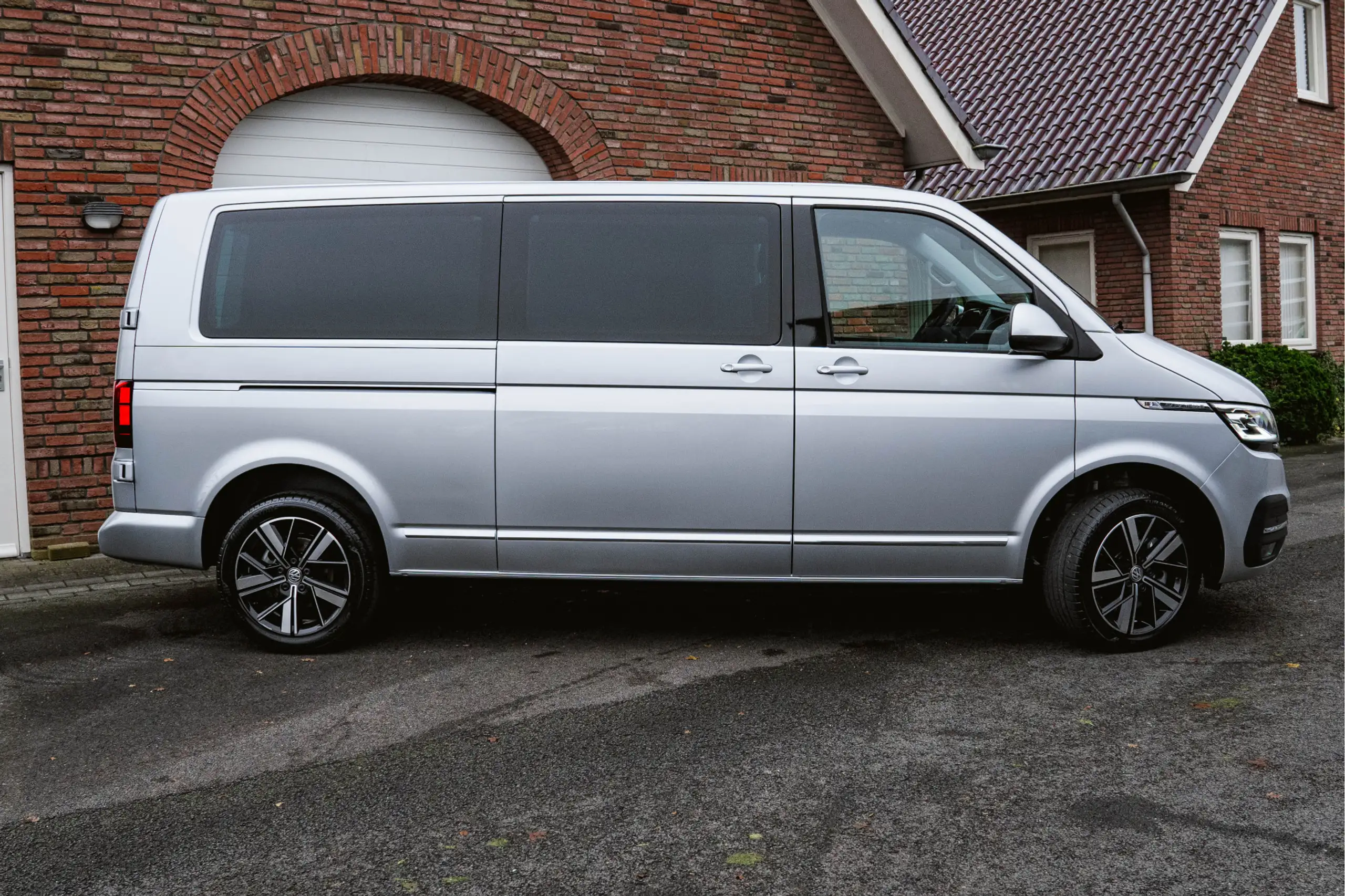 Volkswagen - T6.1 Caravelle