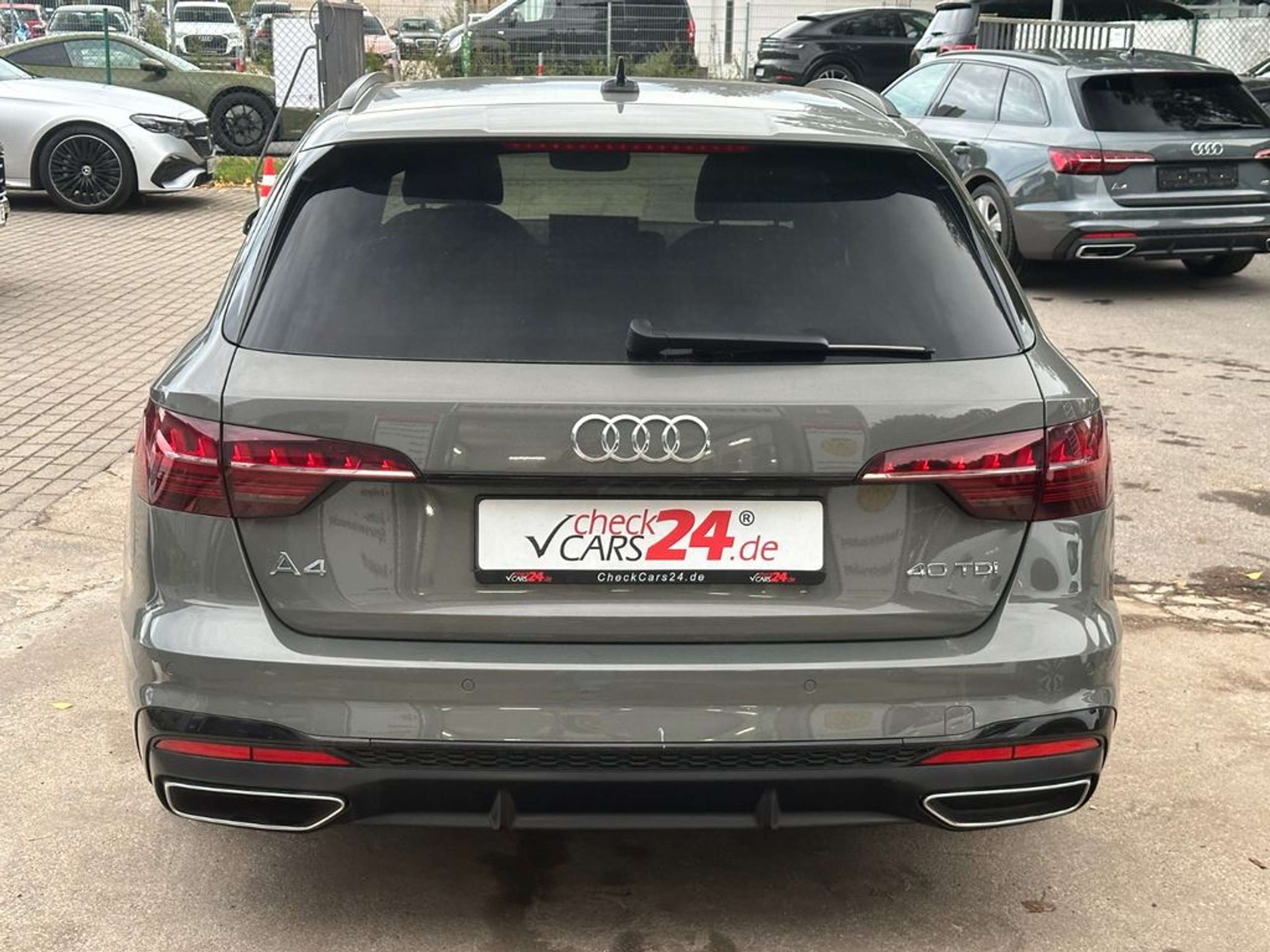 Audi - A4