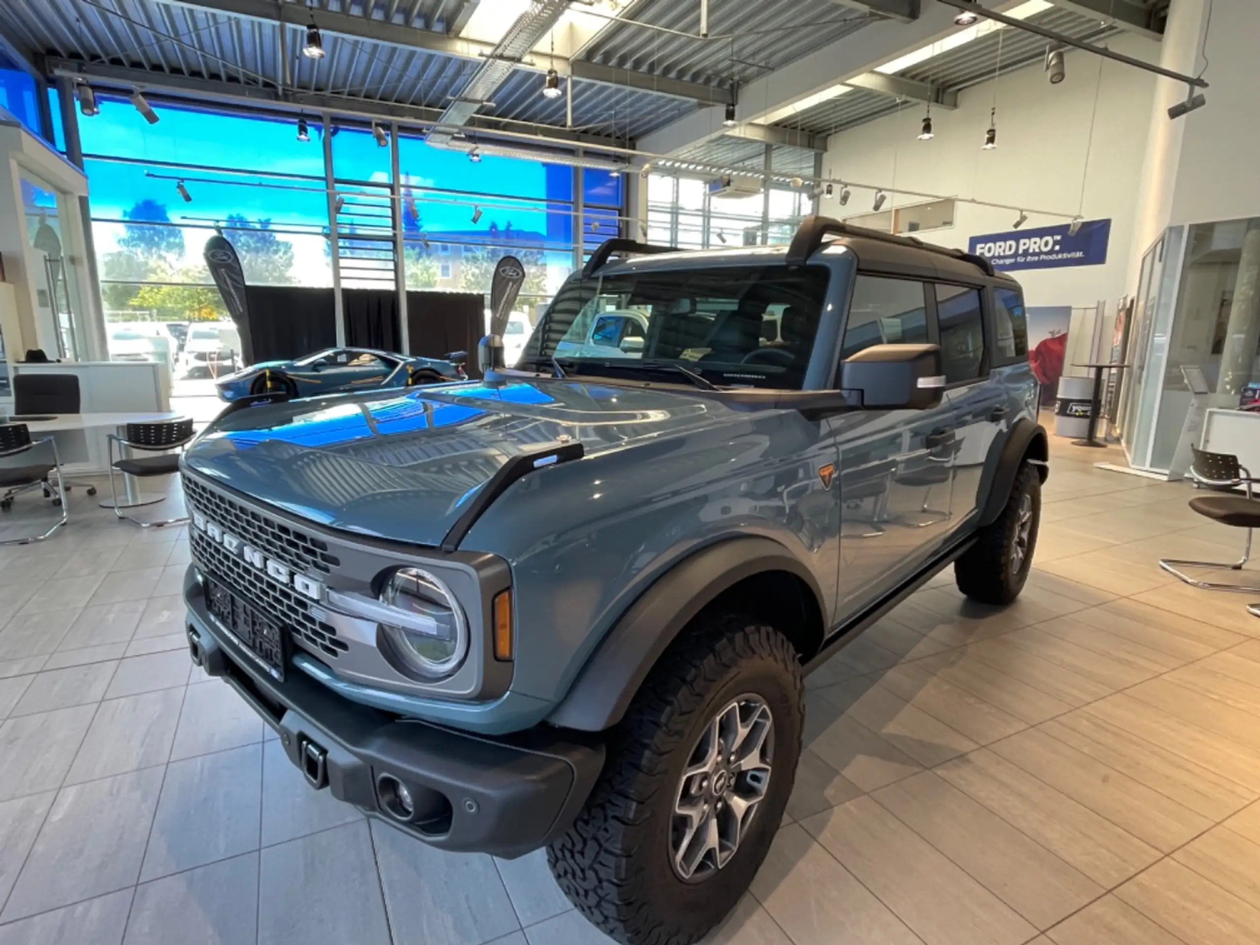 Ford - Bronco