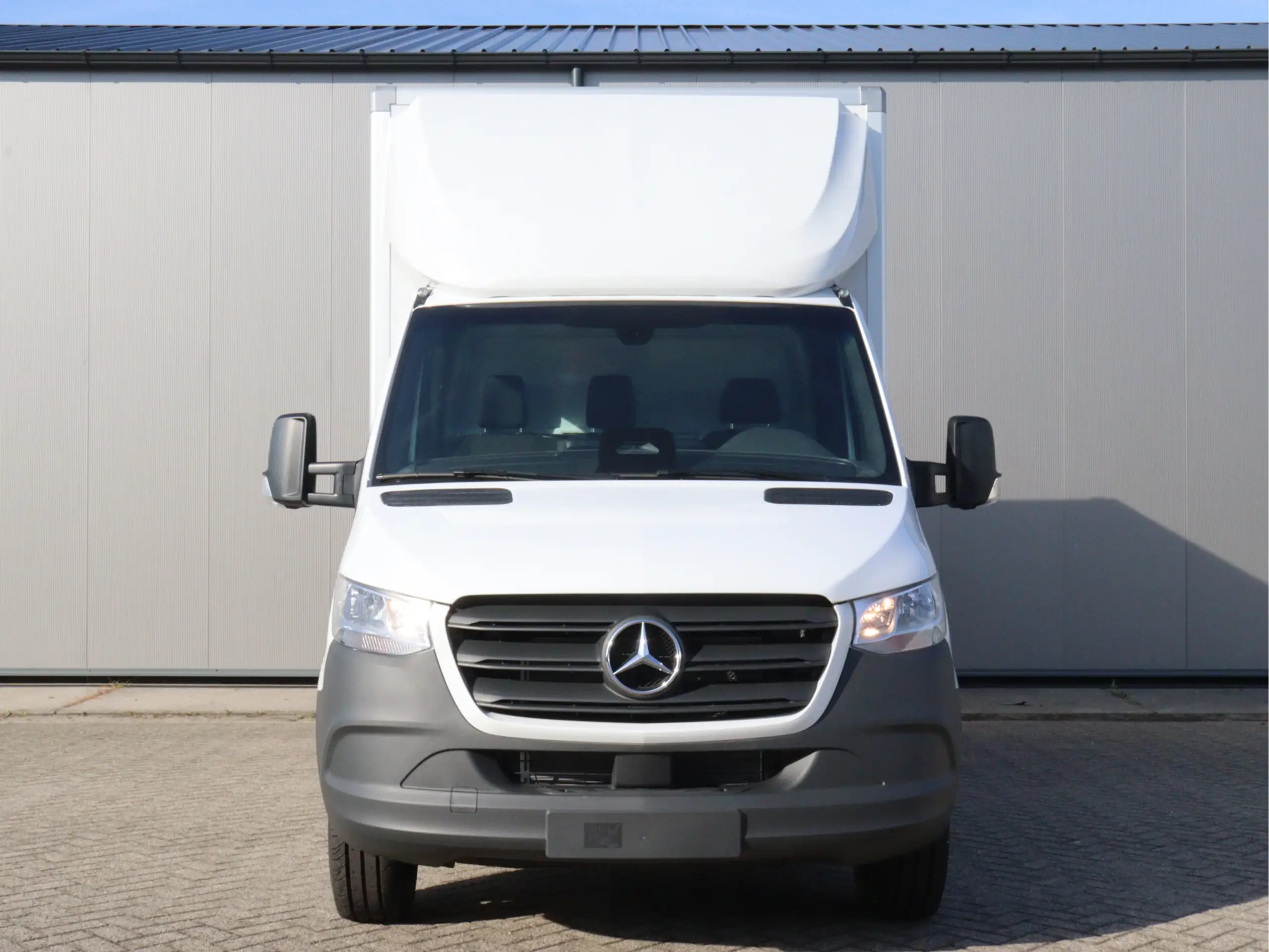 Mercedes-Benz - Sprinter