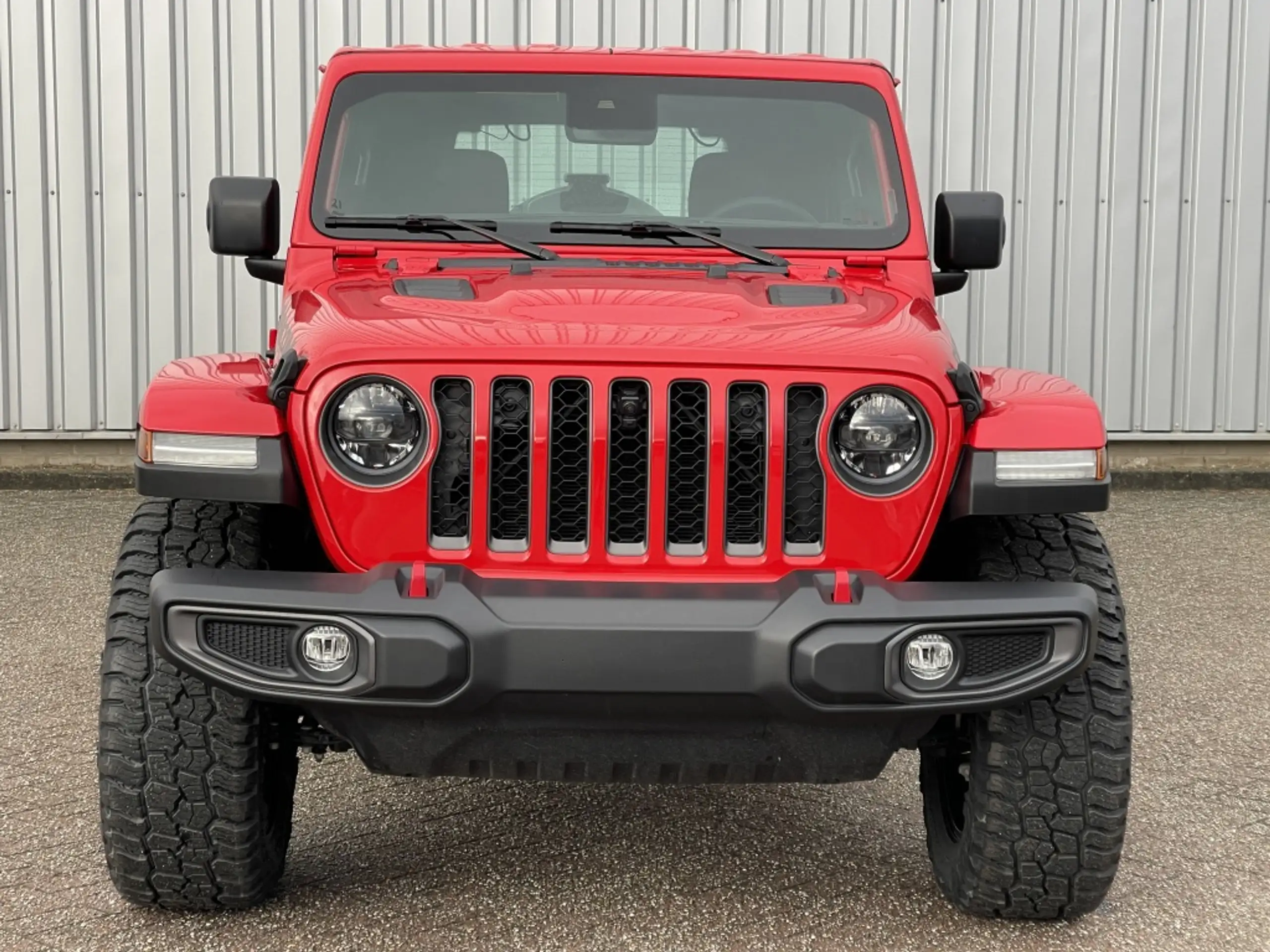 Jeep - Wrangler