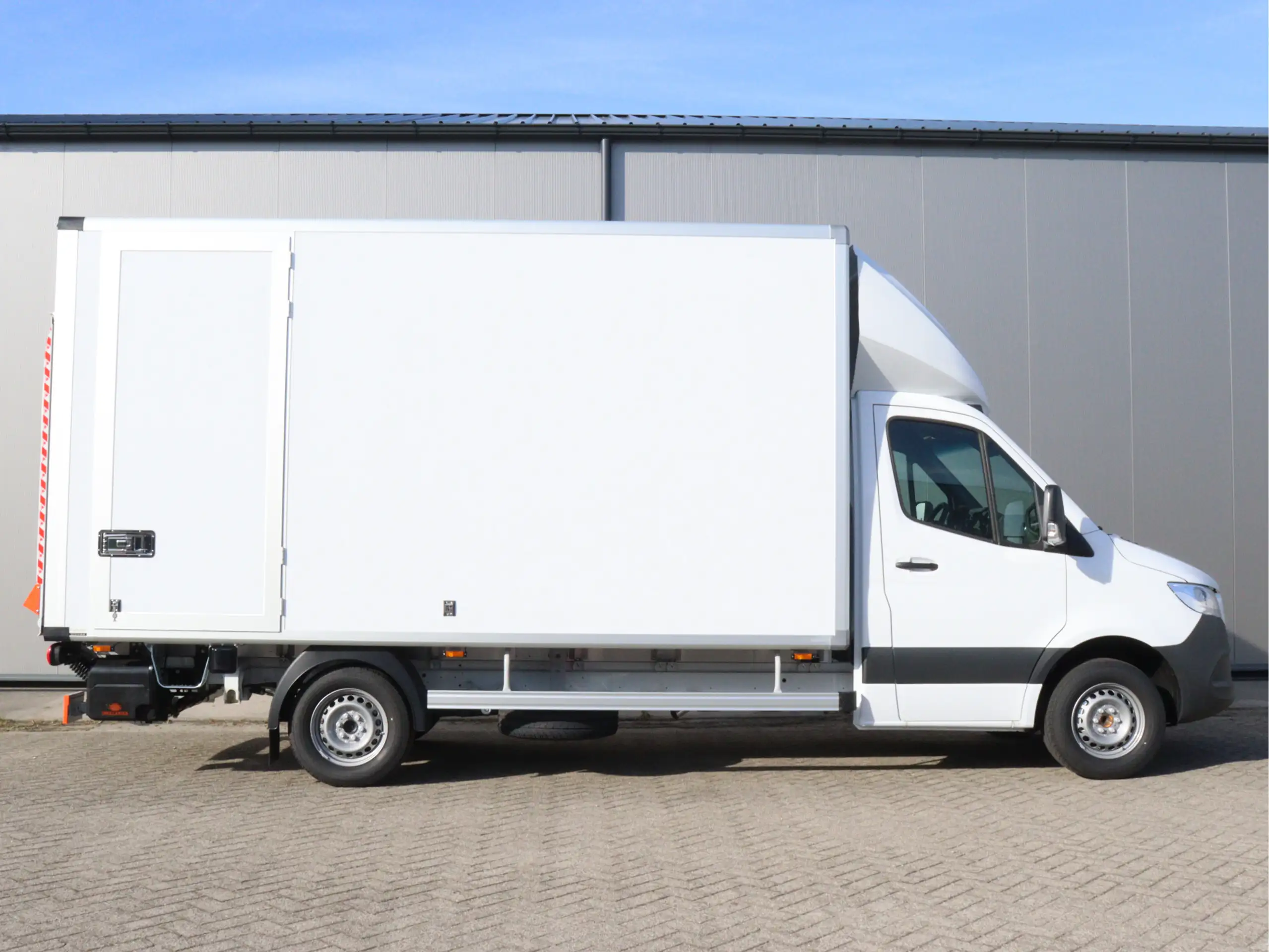 Mercedes-Benz - Sprinter