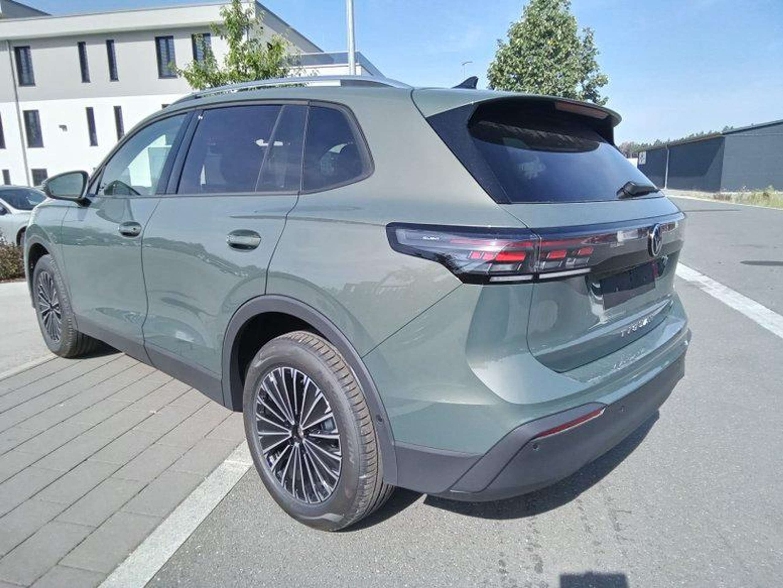 Volkswagen - Tiguan